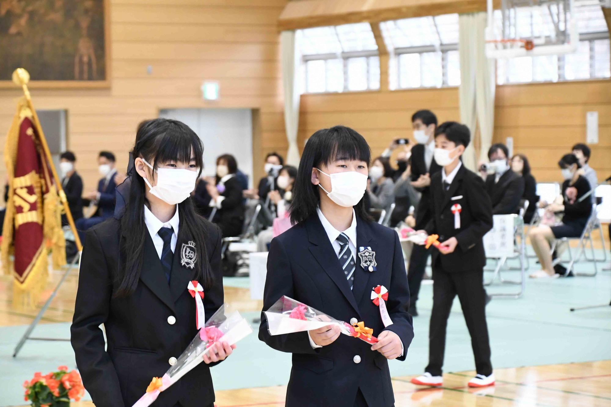 20220318敷島北小卒業式