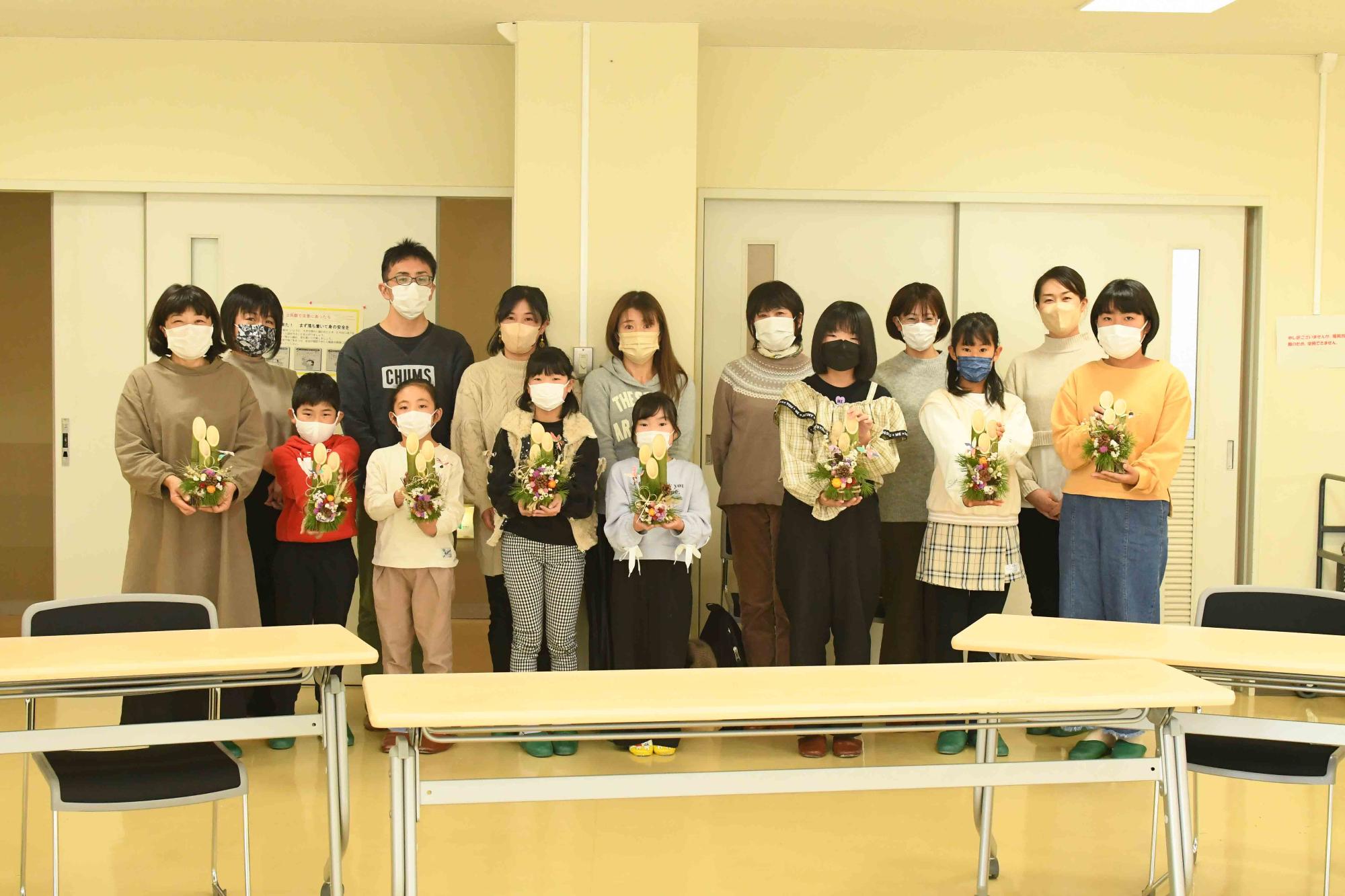 20221211親子でおしゃれなミニ門松作り