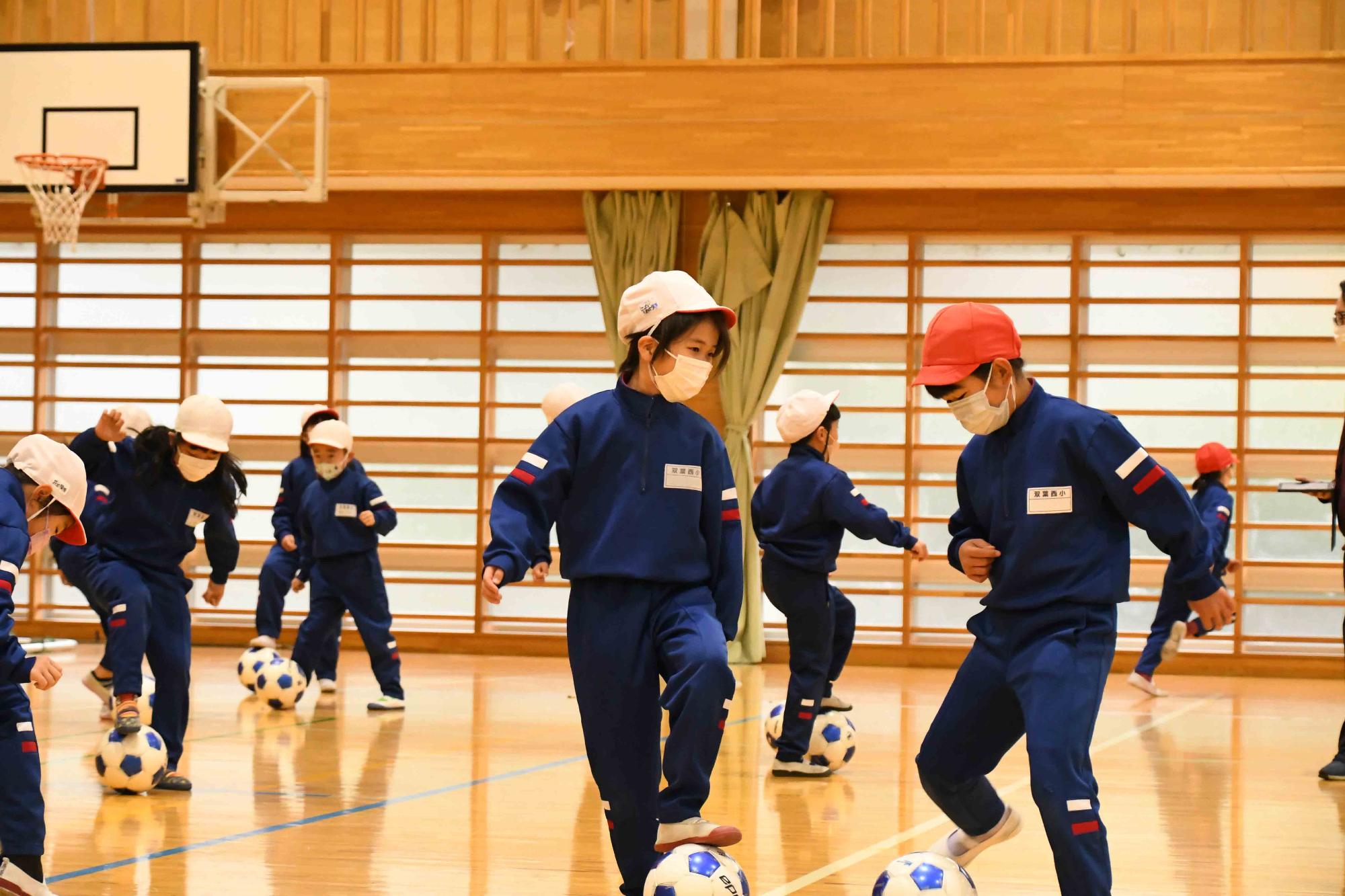 20221222双葉西小学校サッカー教室