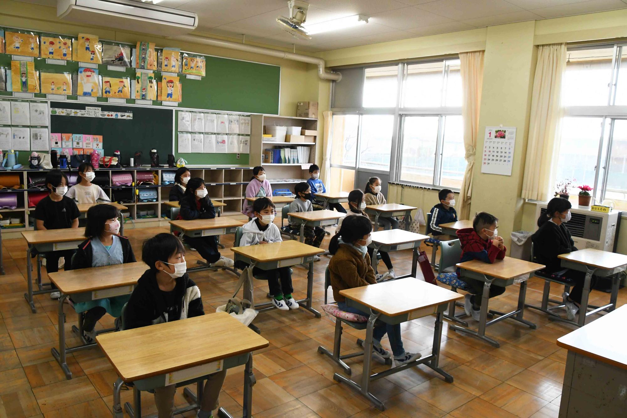 0111敷島南小学校3学期始業式