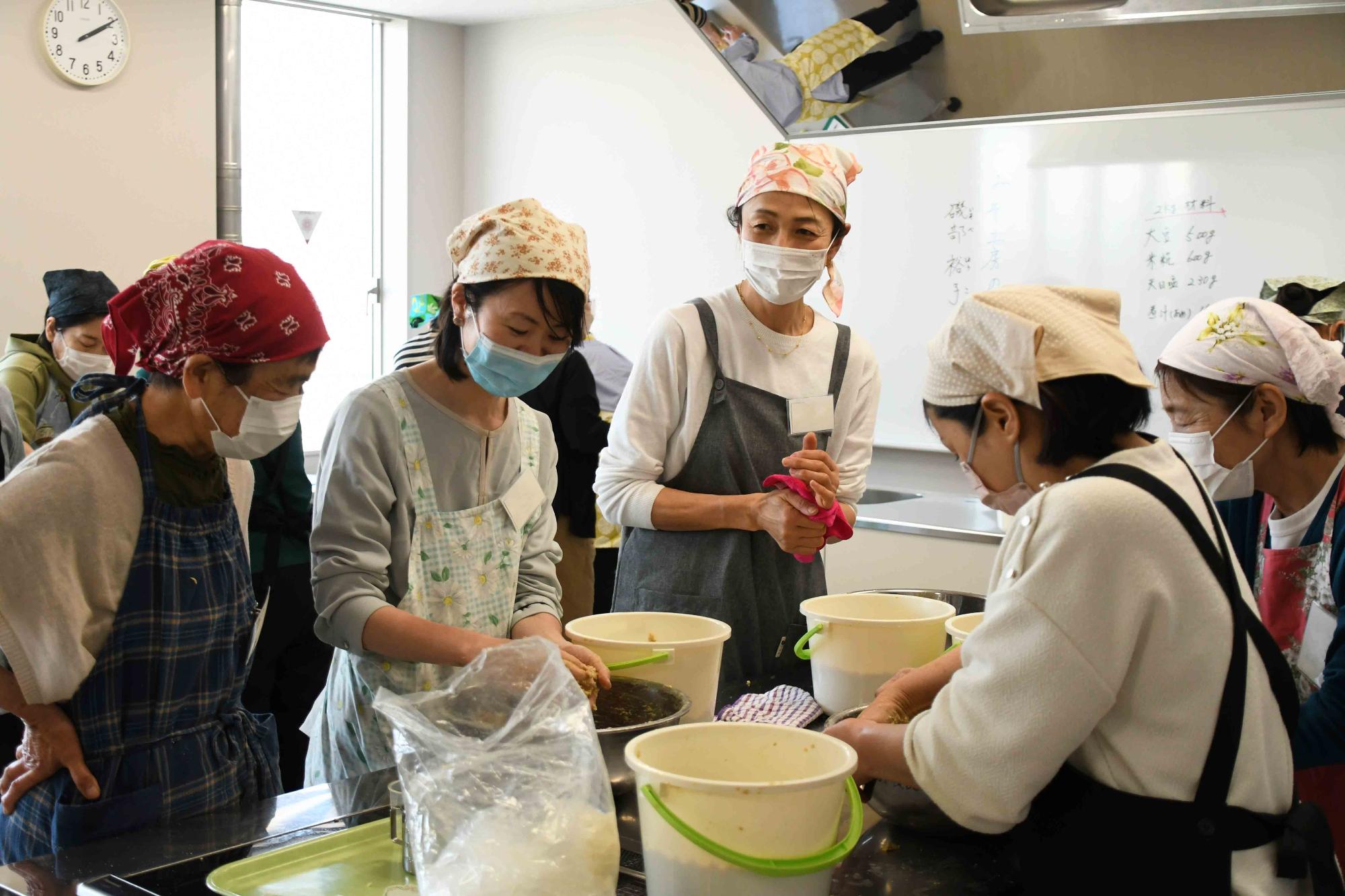 20230406竜王北部公民館天然醸造の無添加味噌を作ろう