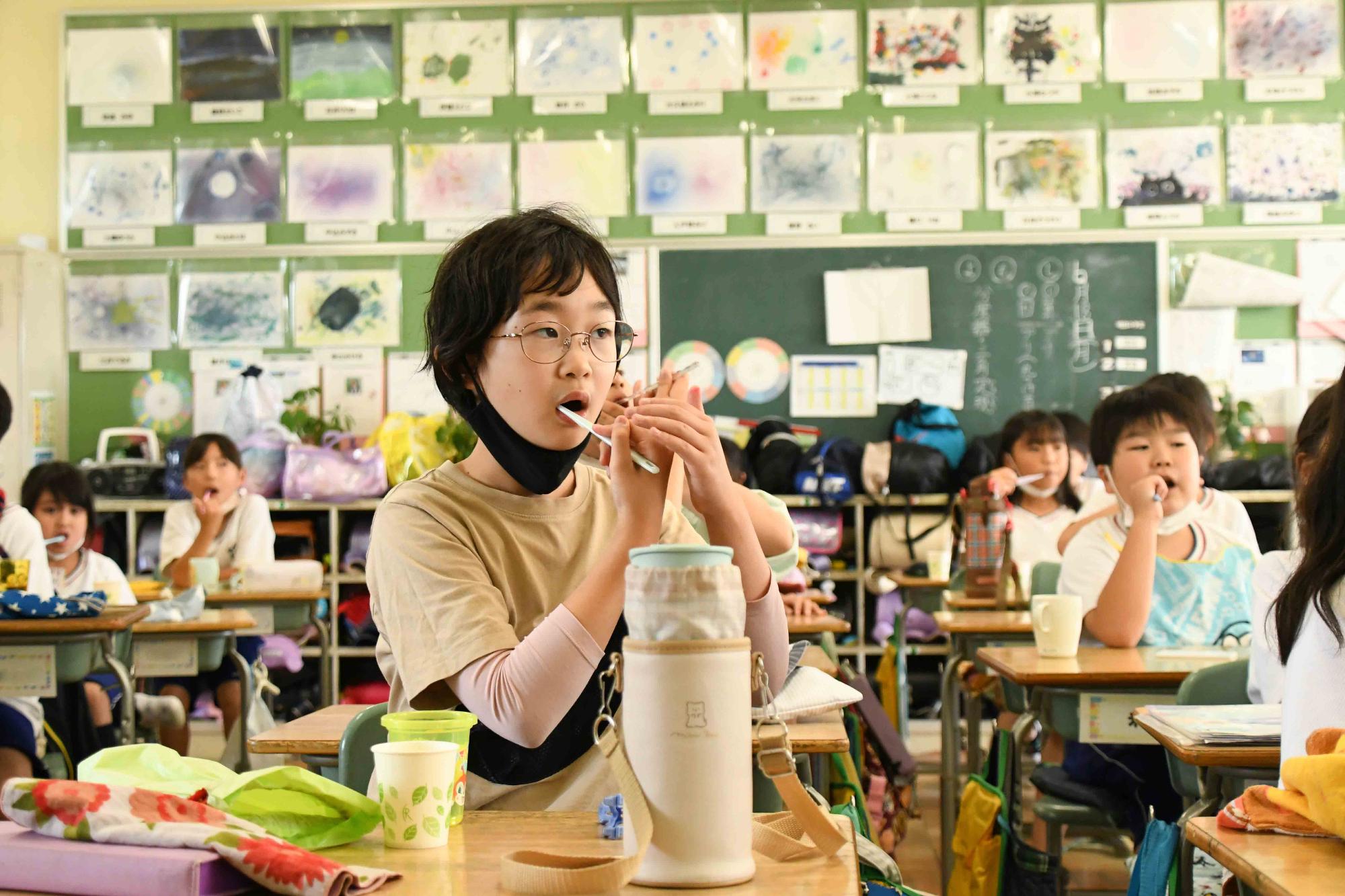 20230619敷島南小学校歯磨き指導