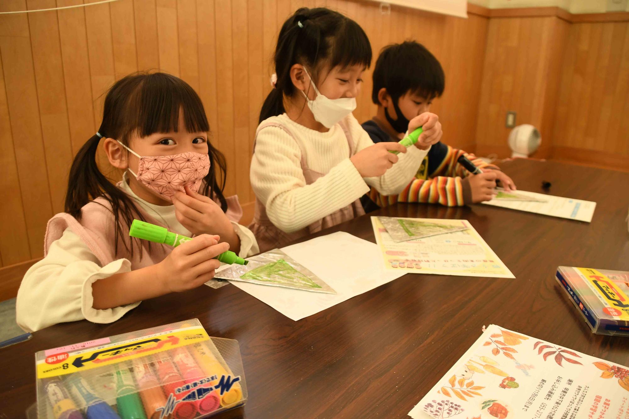 20231129敷島ふれあい中央児童館クリスマス製作