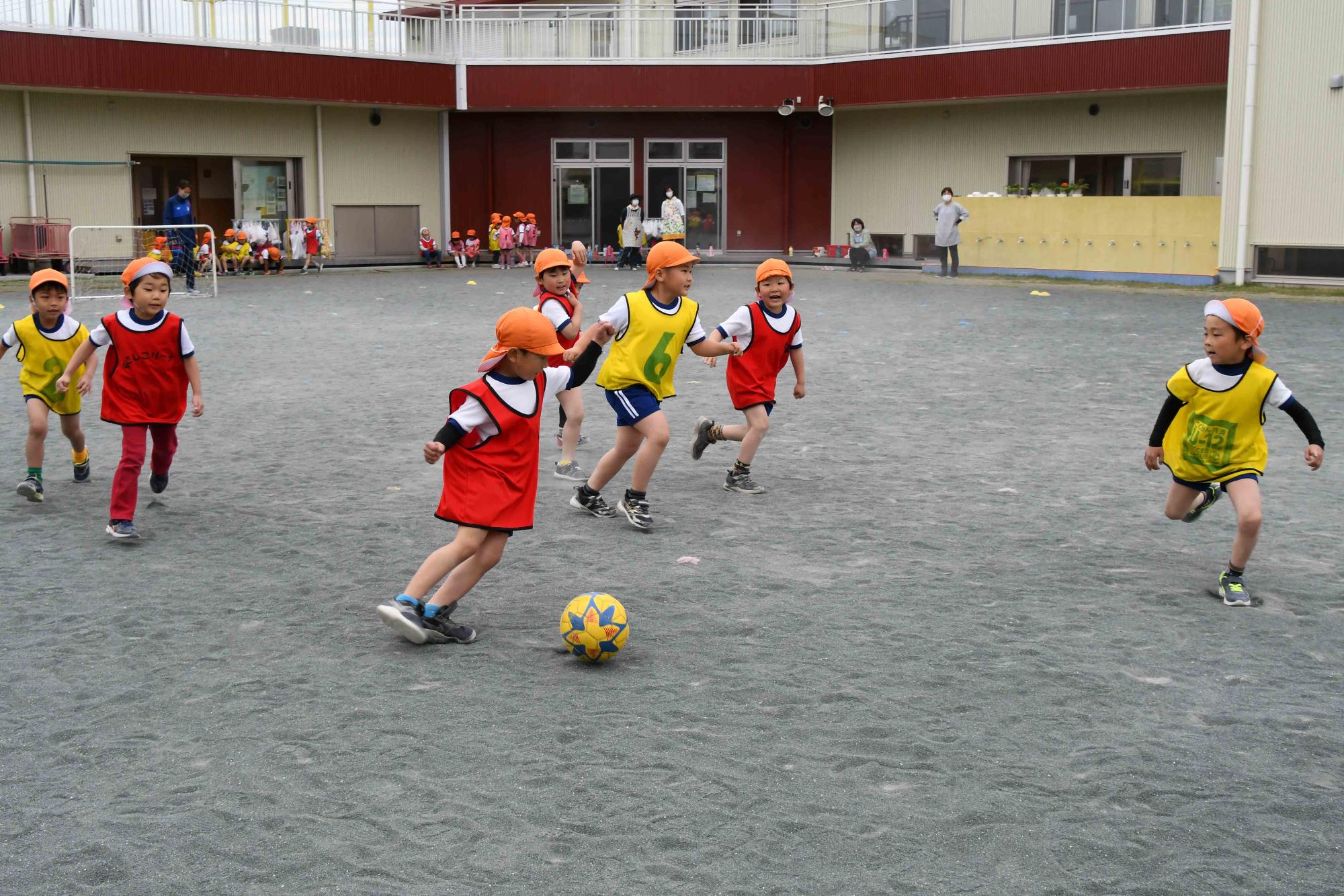 竜王北保育園キッズサッカー