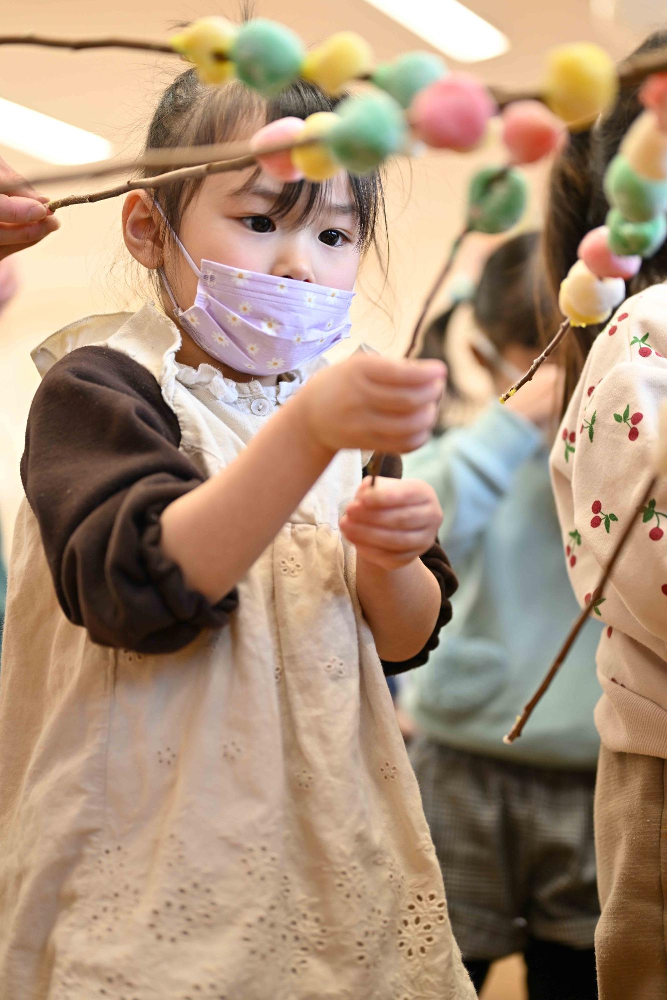 双葉西保育園まゆだま作り