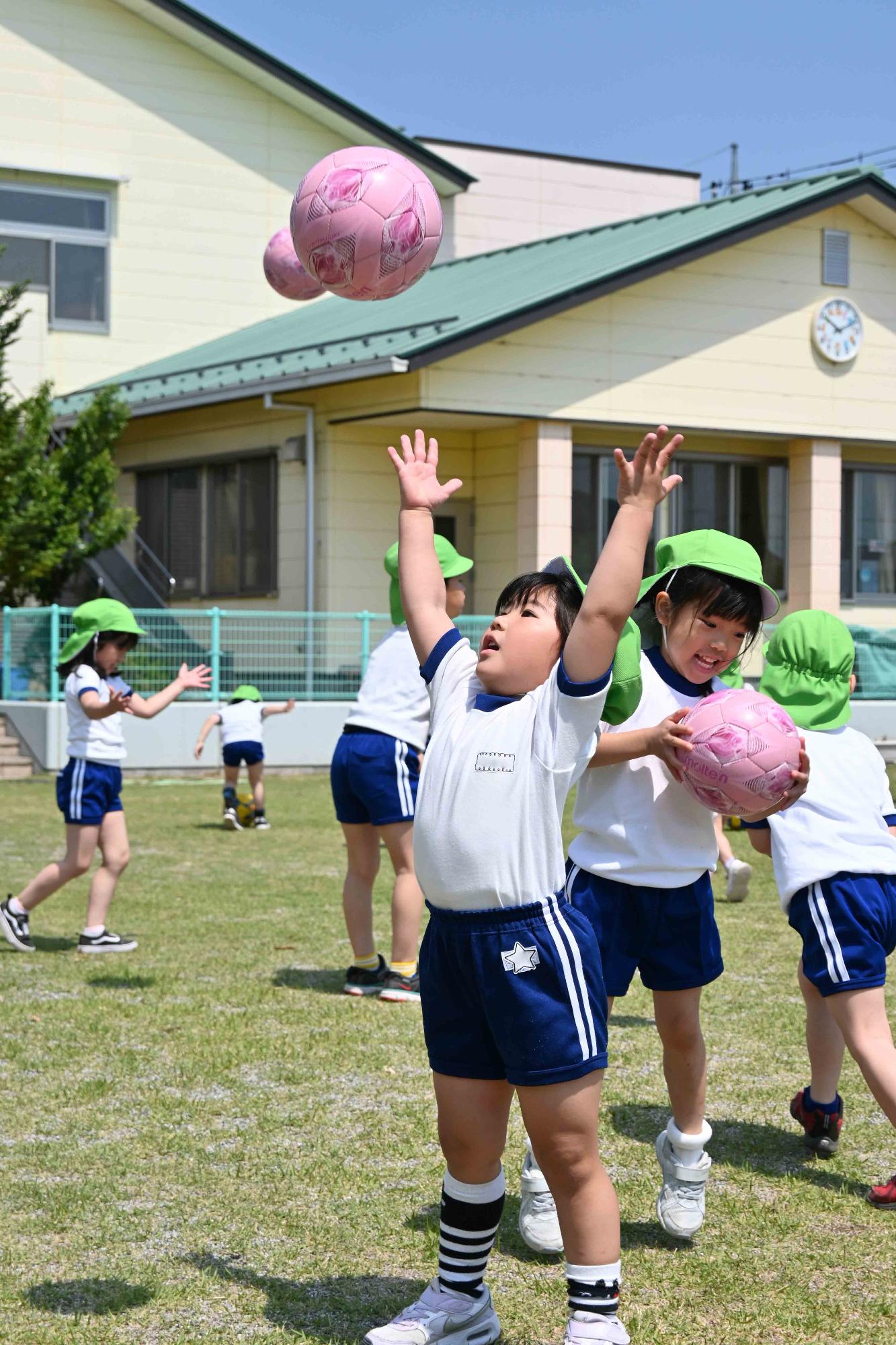 中央保育園巡回サッカー3044