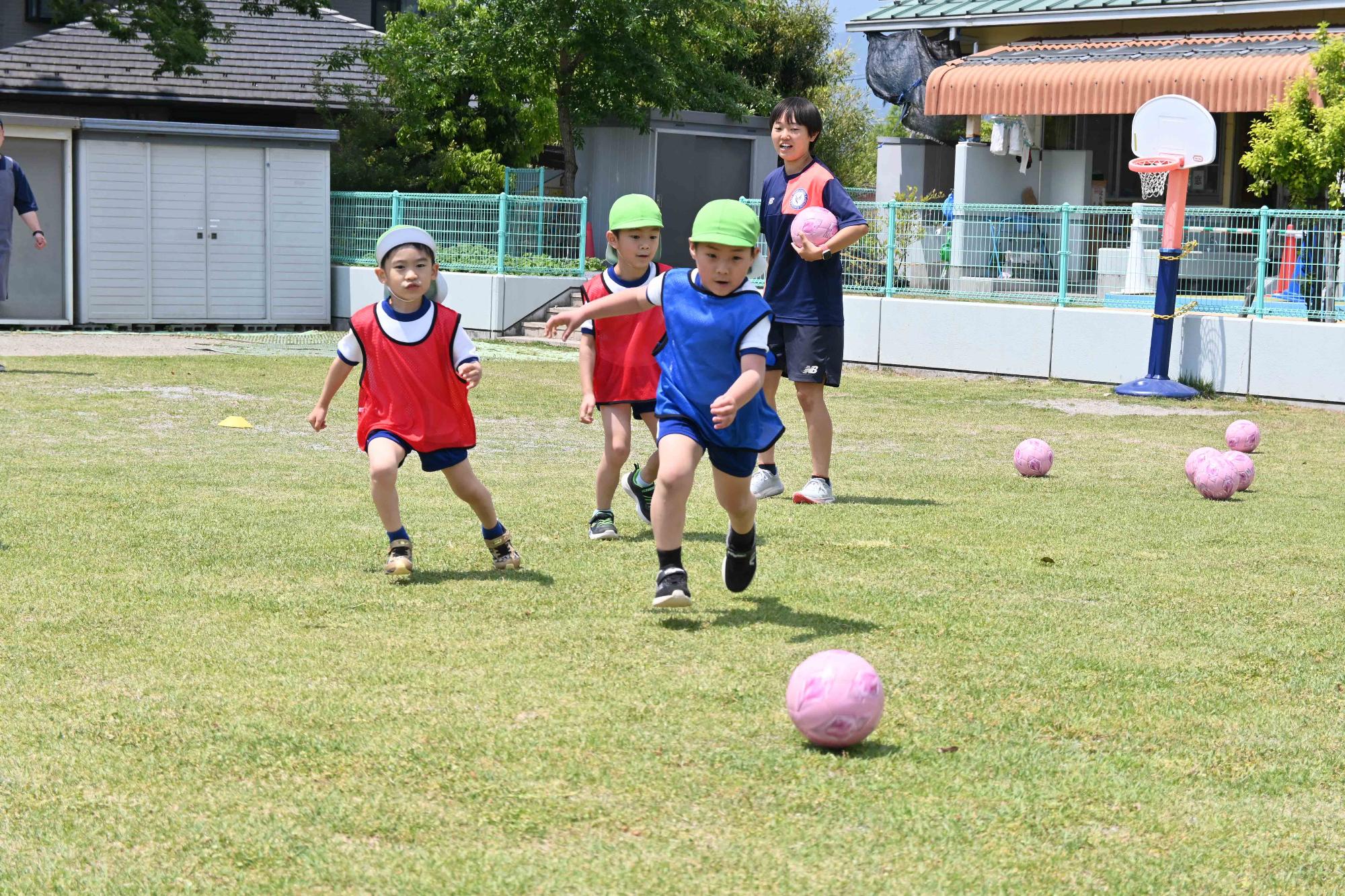 中央保育園巡回サッカー3210