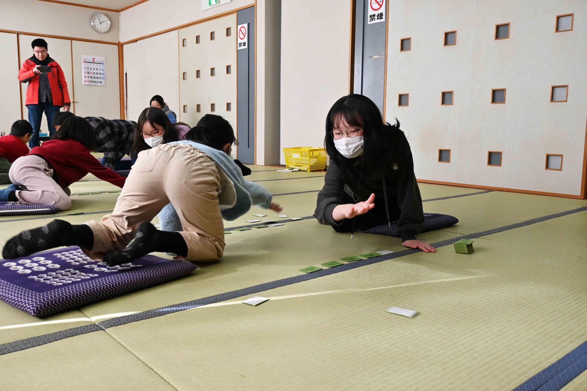 競技かるた2570