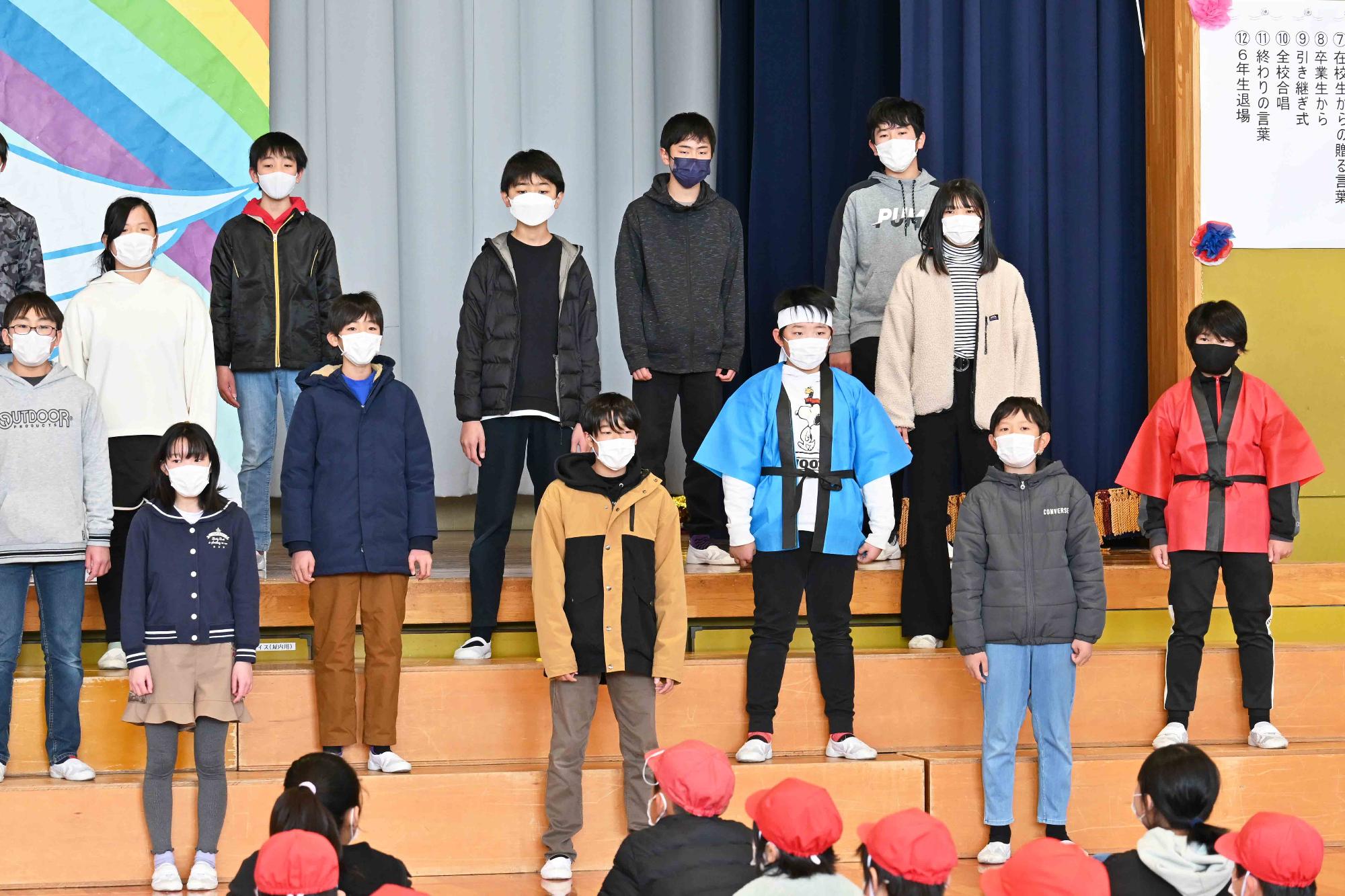 竜王東小6送会3916