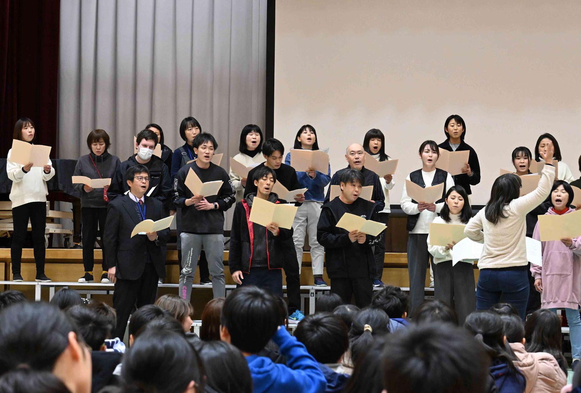 竜王小学校6年生を送る会1651