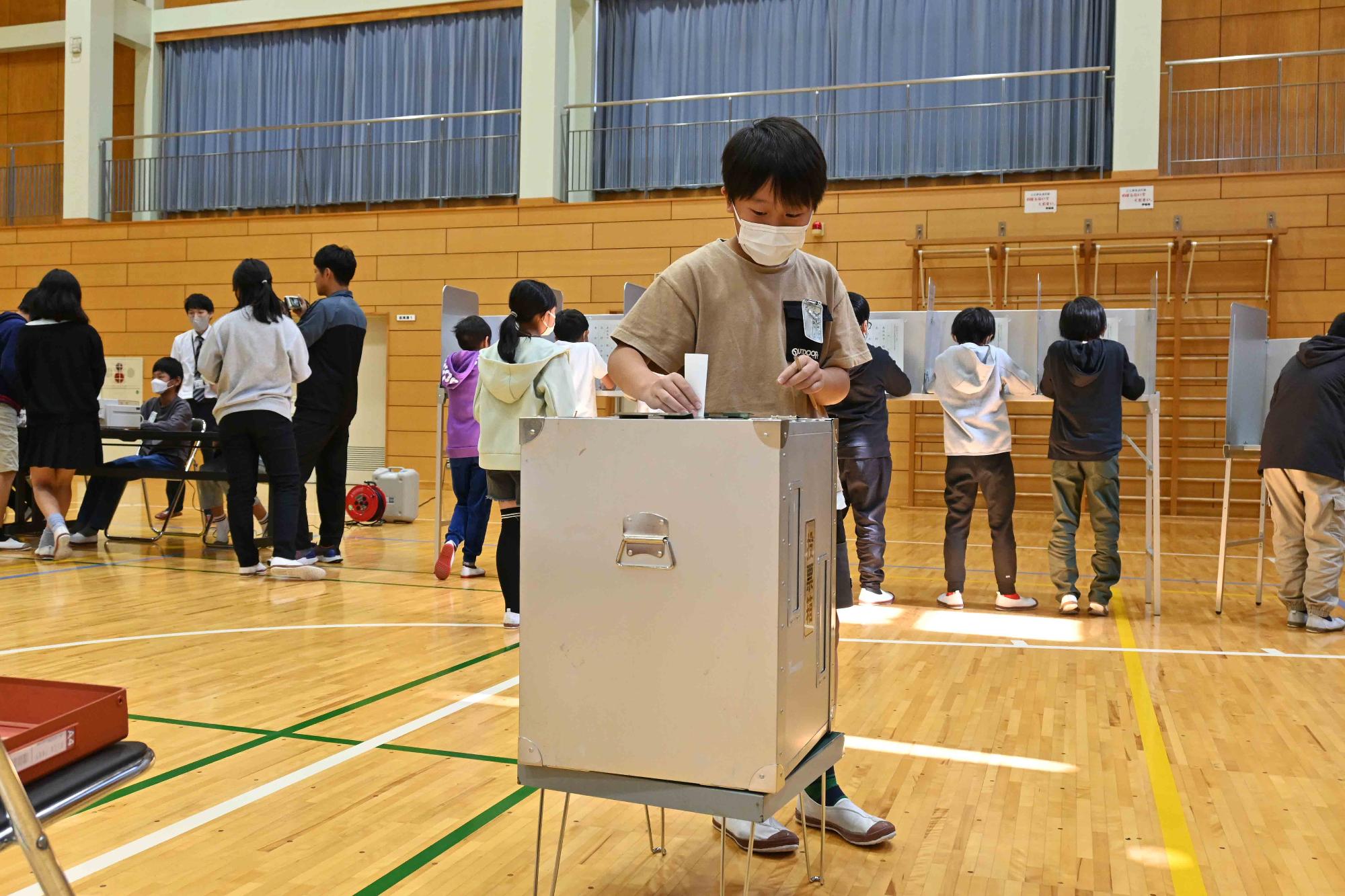 選挙出前授業2268