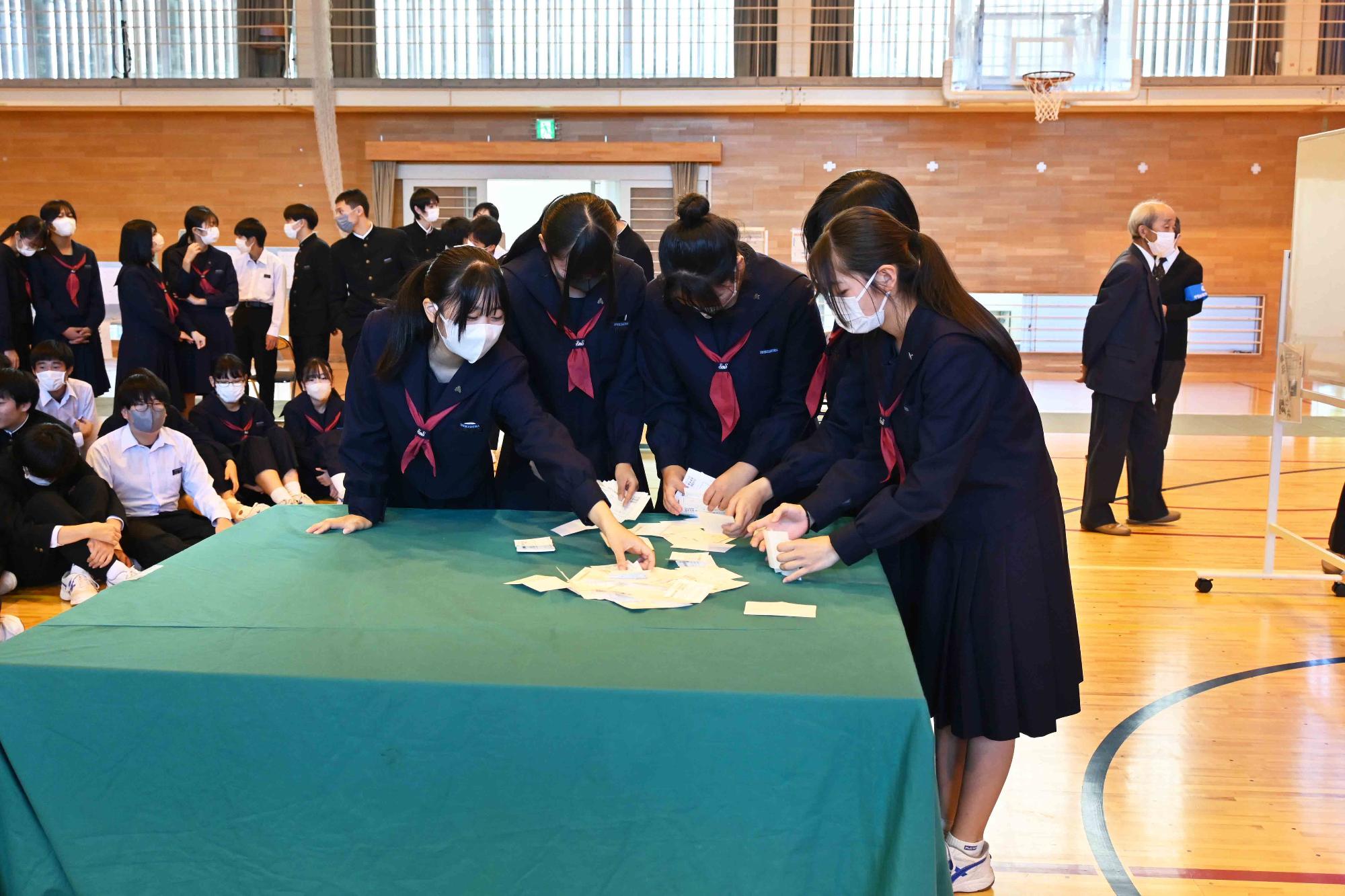 選挙出前授業4709