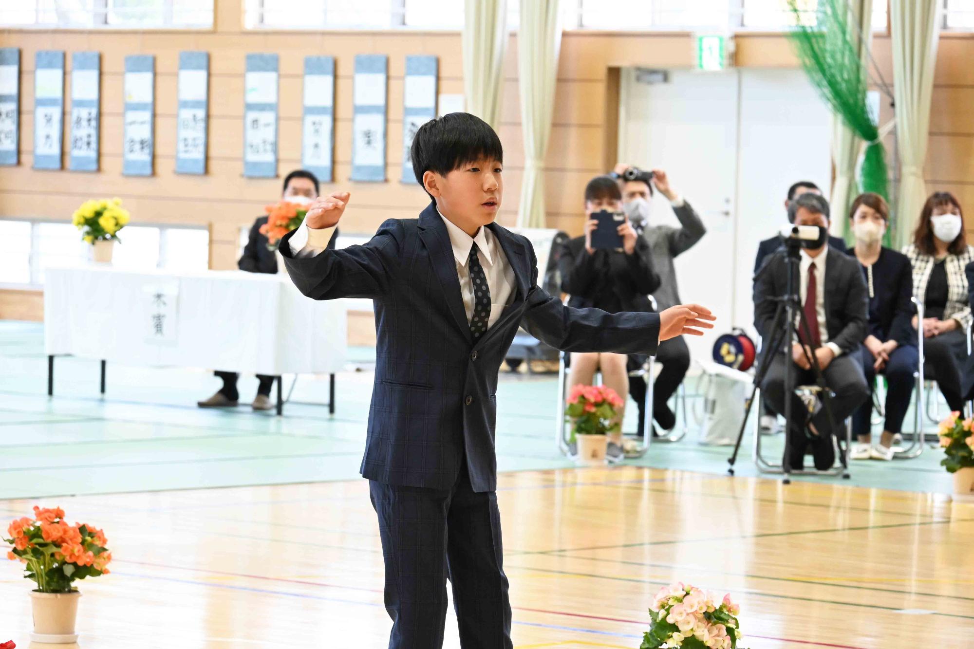 敷島北小学校卒業式7313