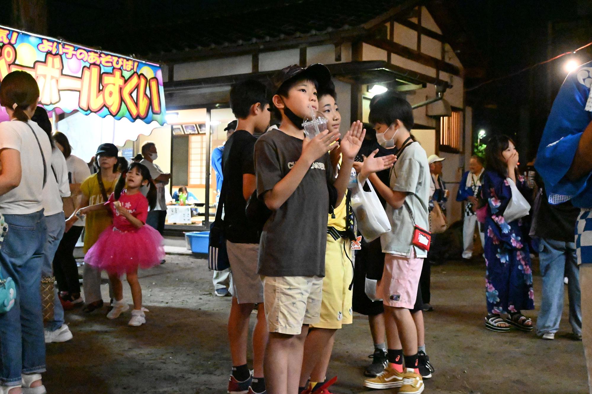 八幡神社祭典9424