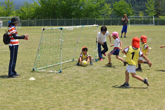 キッズサッカー交流大会の様子の写真7