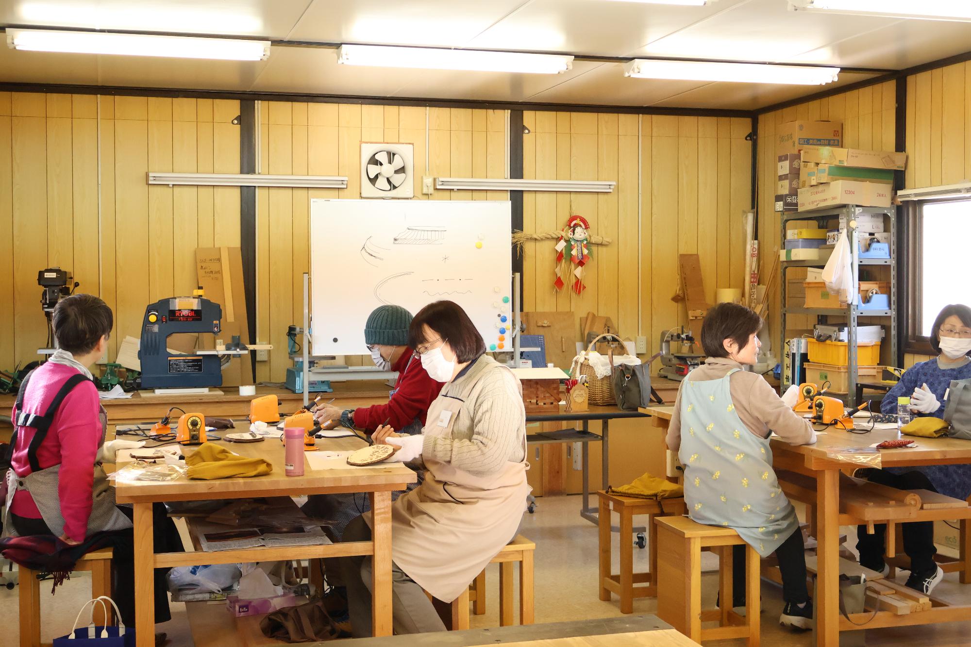 竜王南部公民館 ウッドバーニング教室