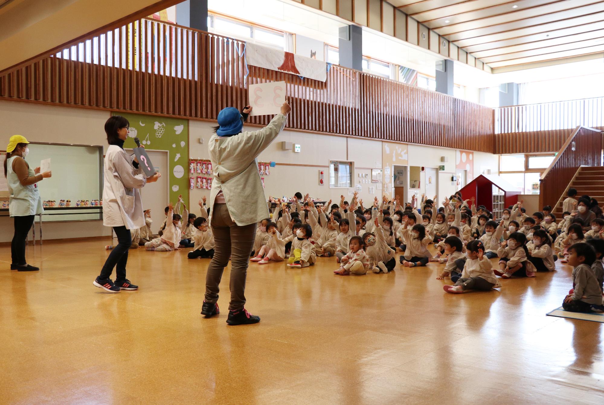 敷島保育園ひなまつり集会