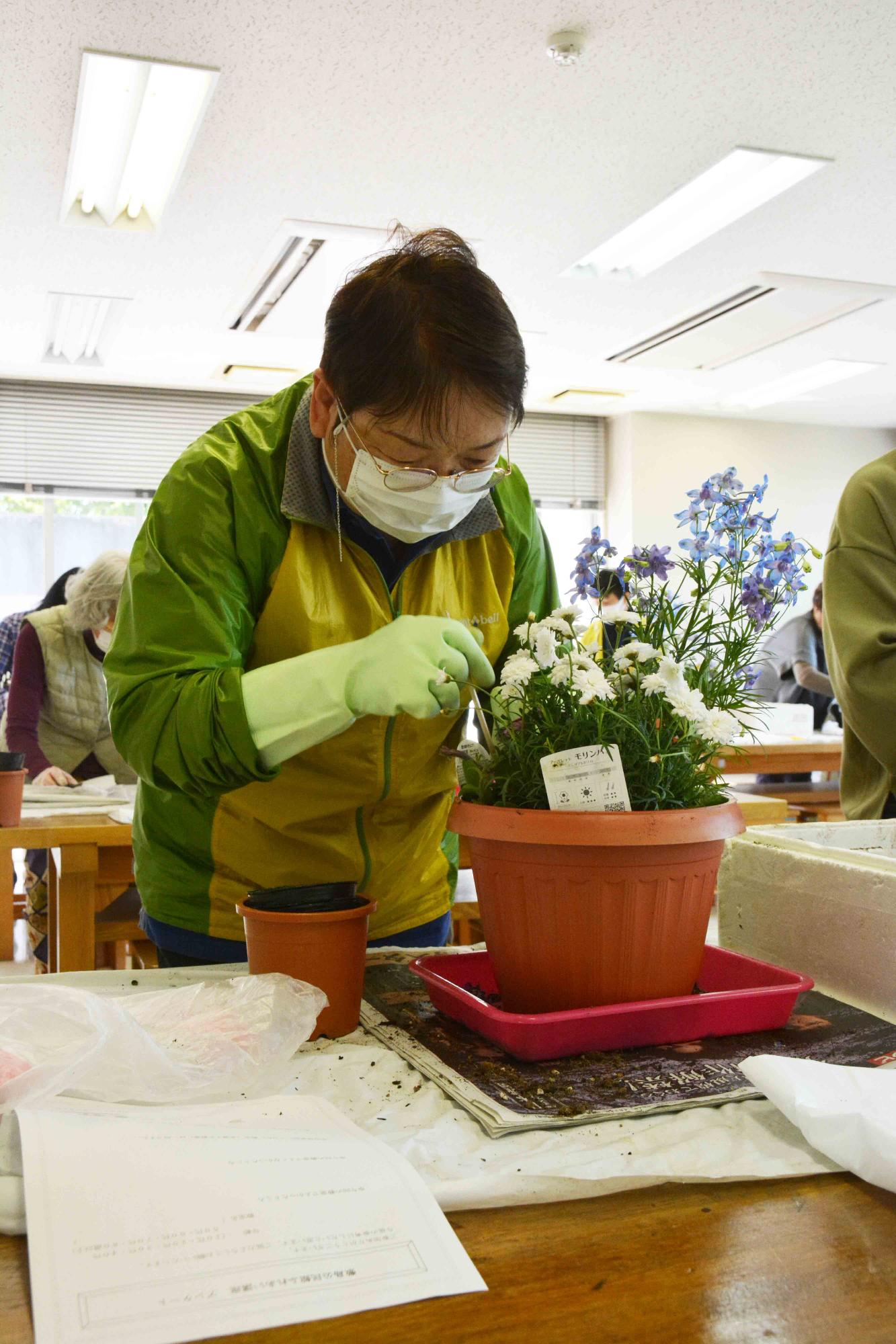 20220430寄せ植え教室