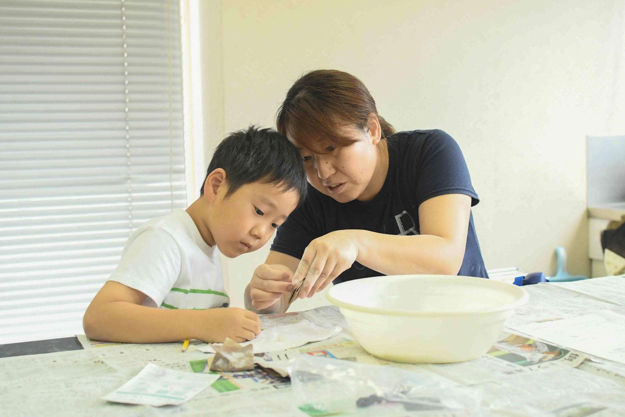 20230822親子で豪華なまがたま作り