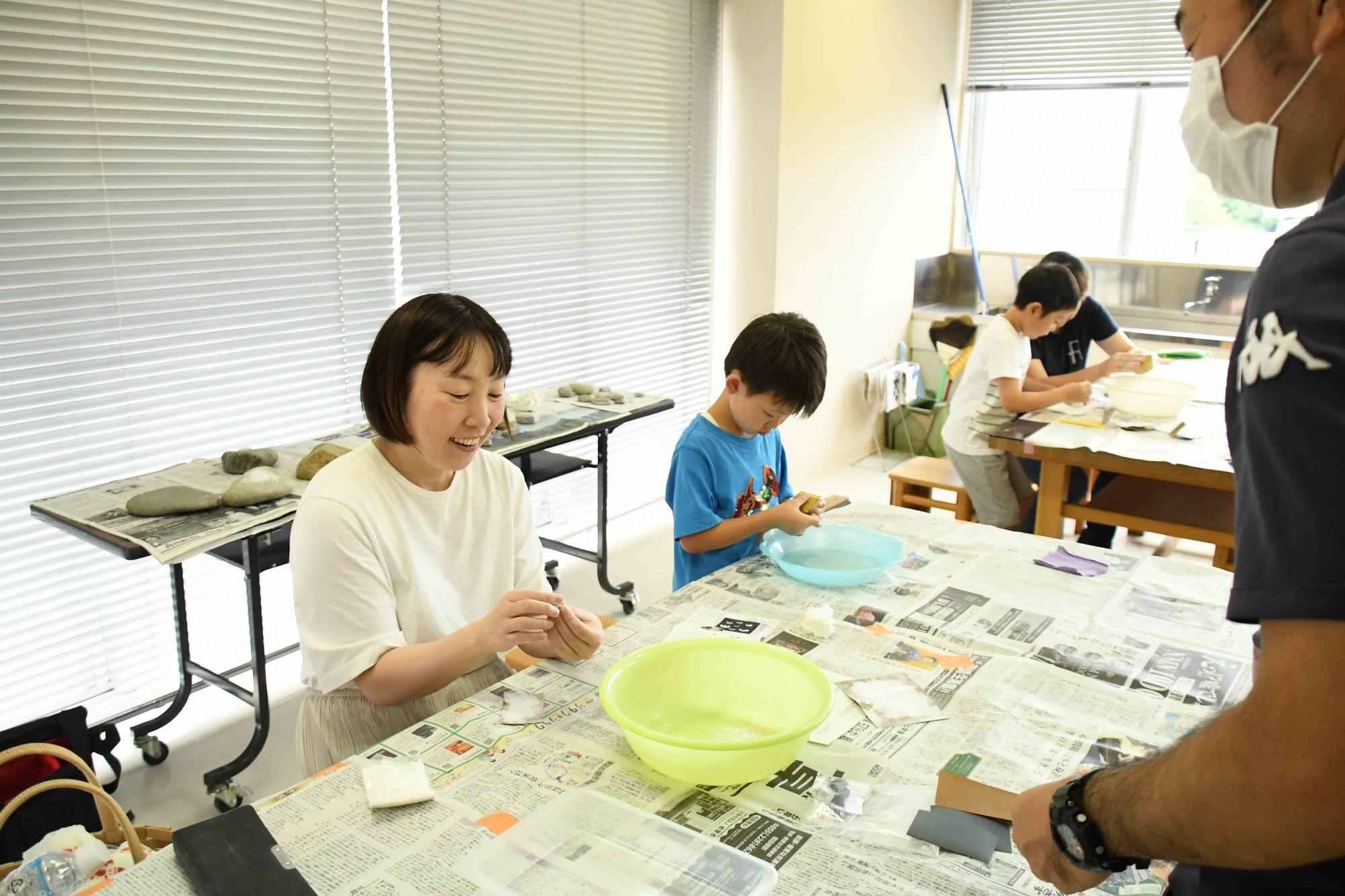 20230822親子で豪華なまがたま作り