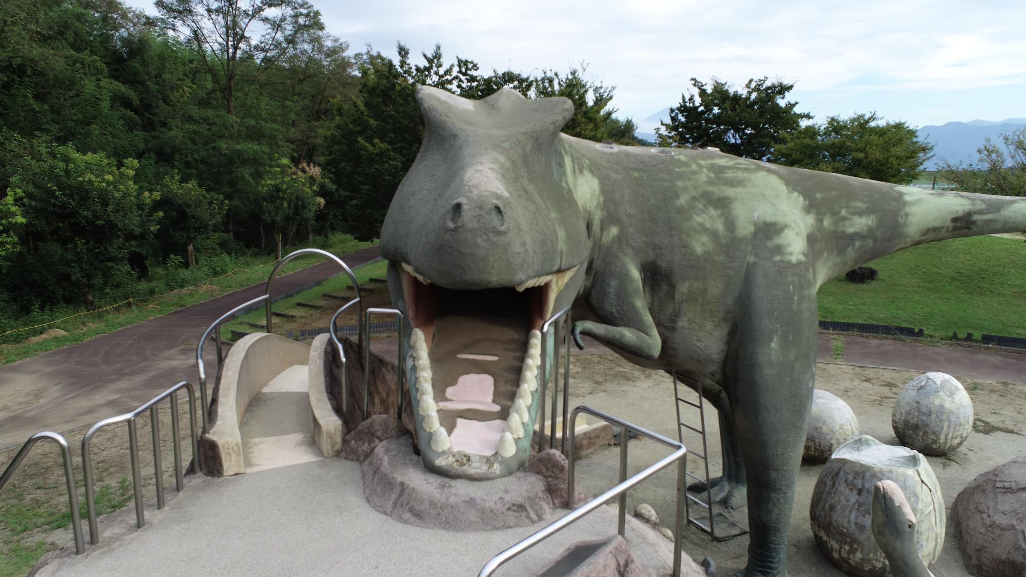 20230926双葉水辺公園の恐竜