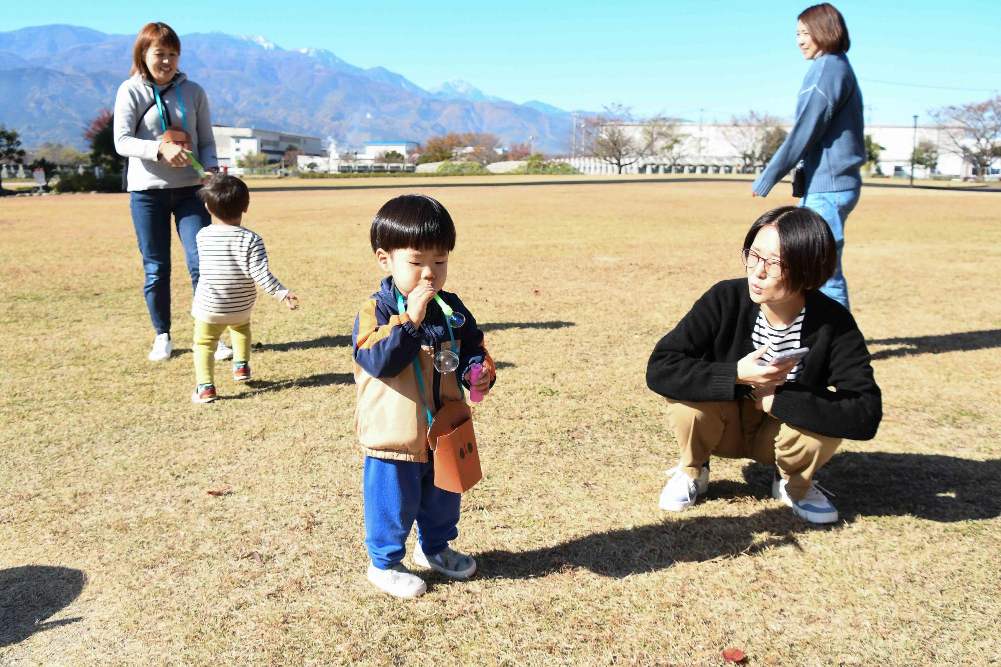 20231121双葉西児童館秋を見つけよう