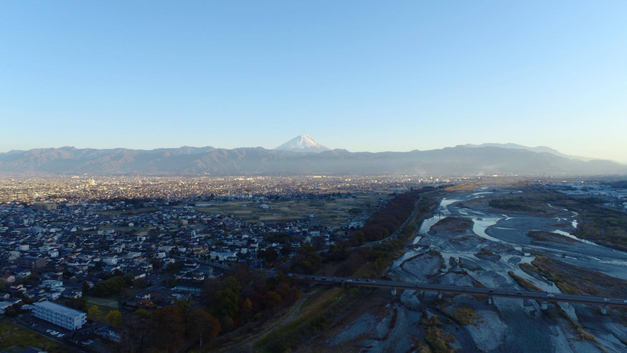 20231122信玄堤から見た景色