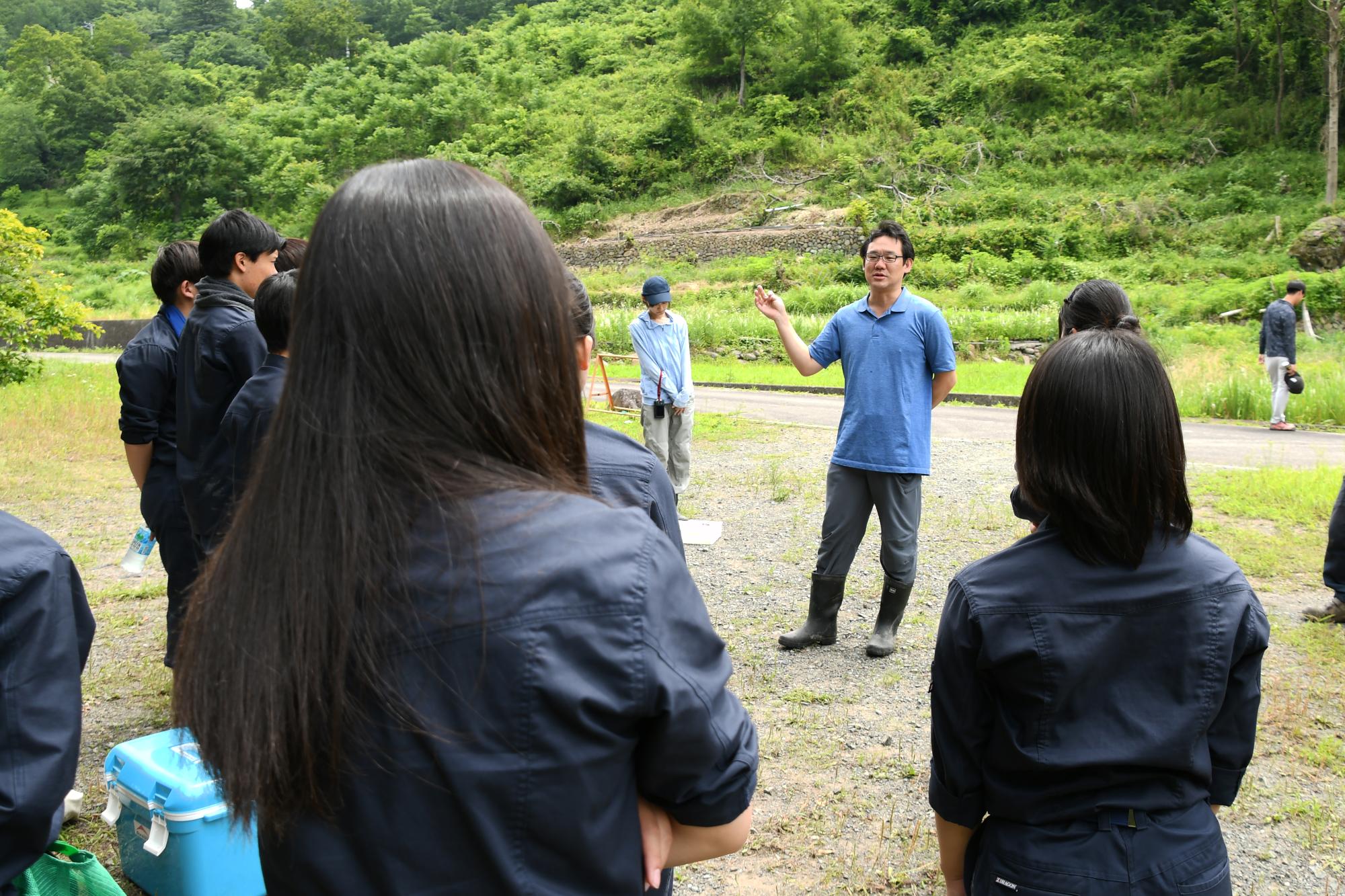 20240607亀沢地内田植え