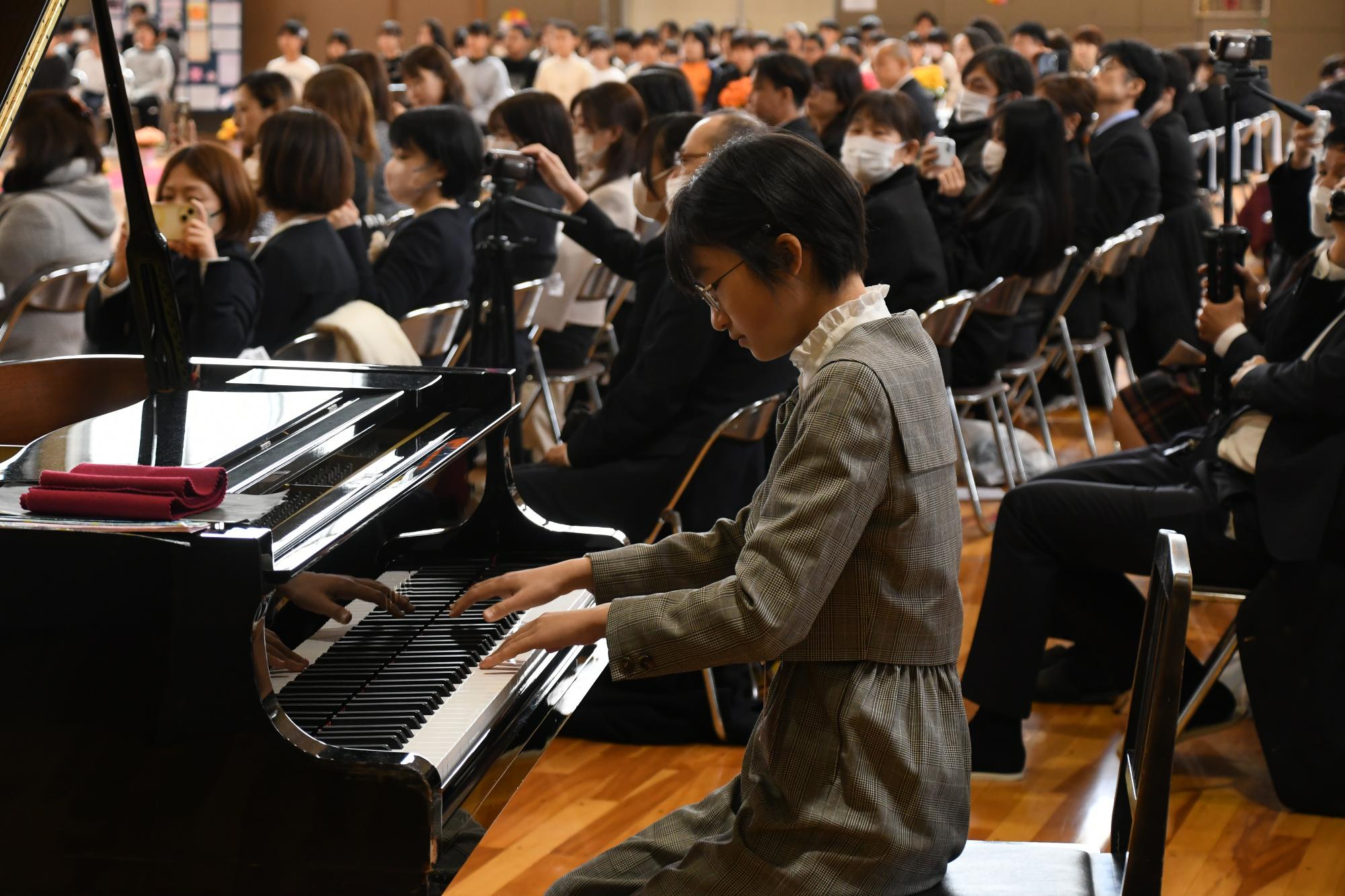 20250319小学校卒業証書授与式