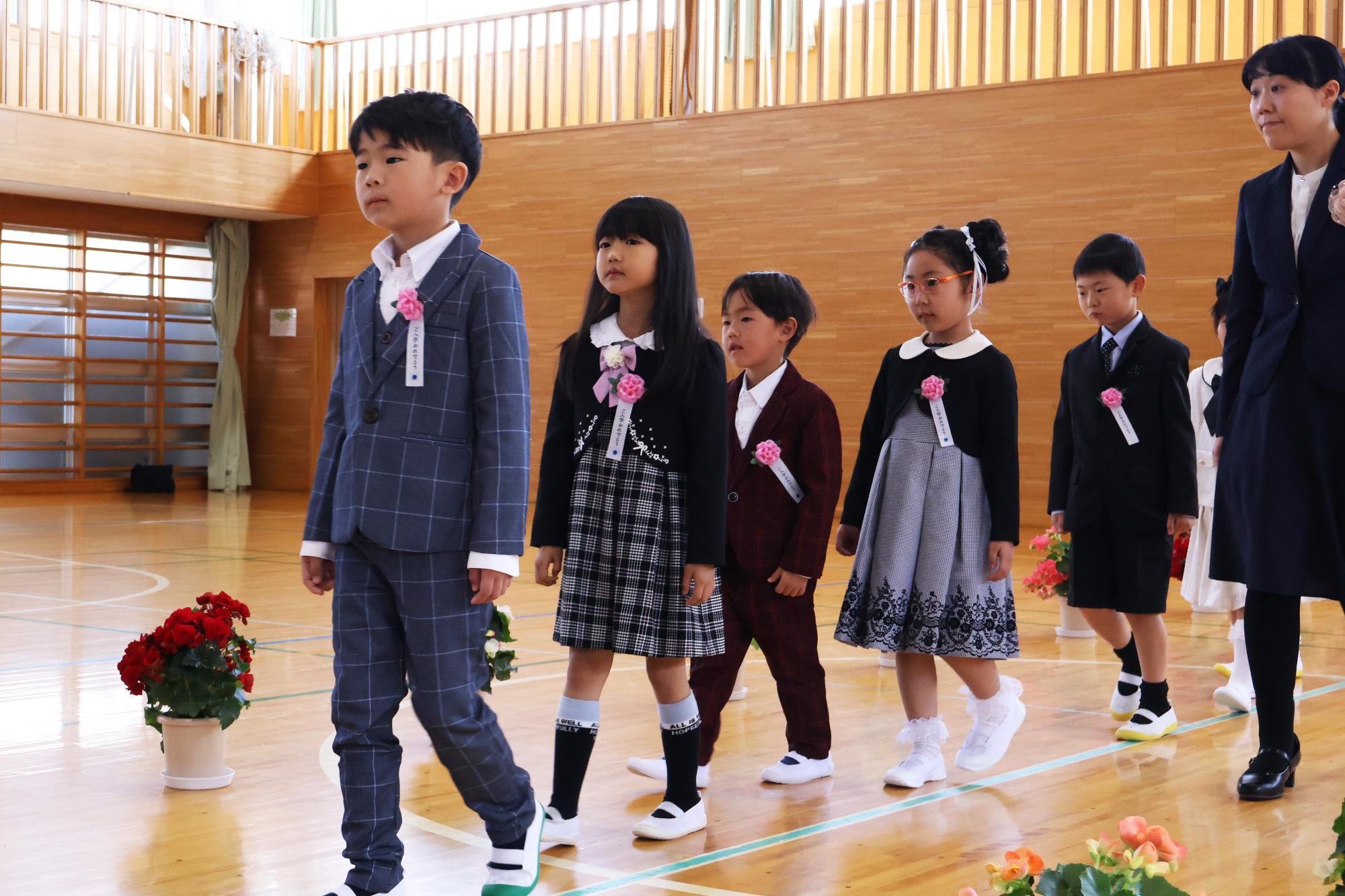 20250407小学校入学式