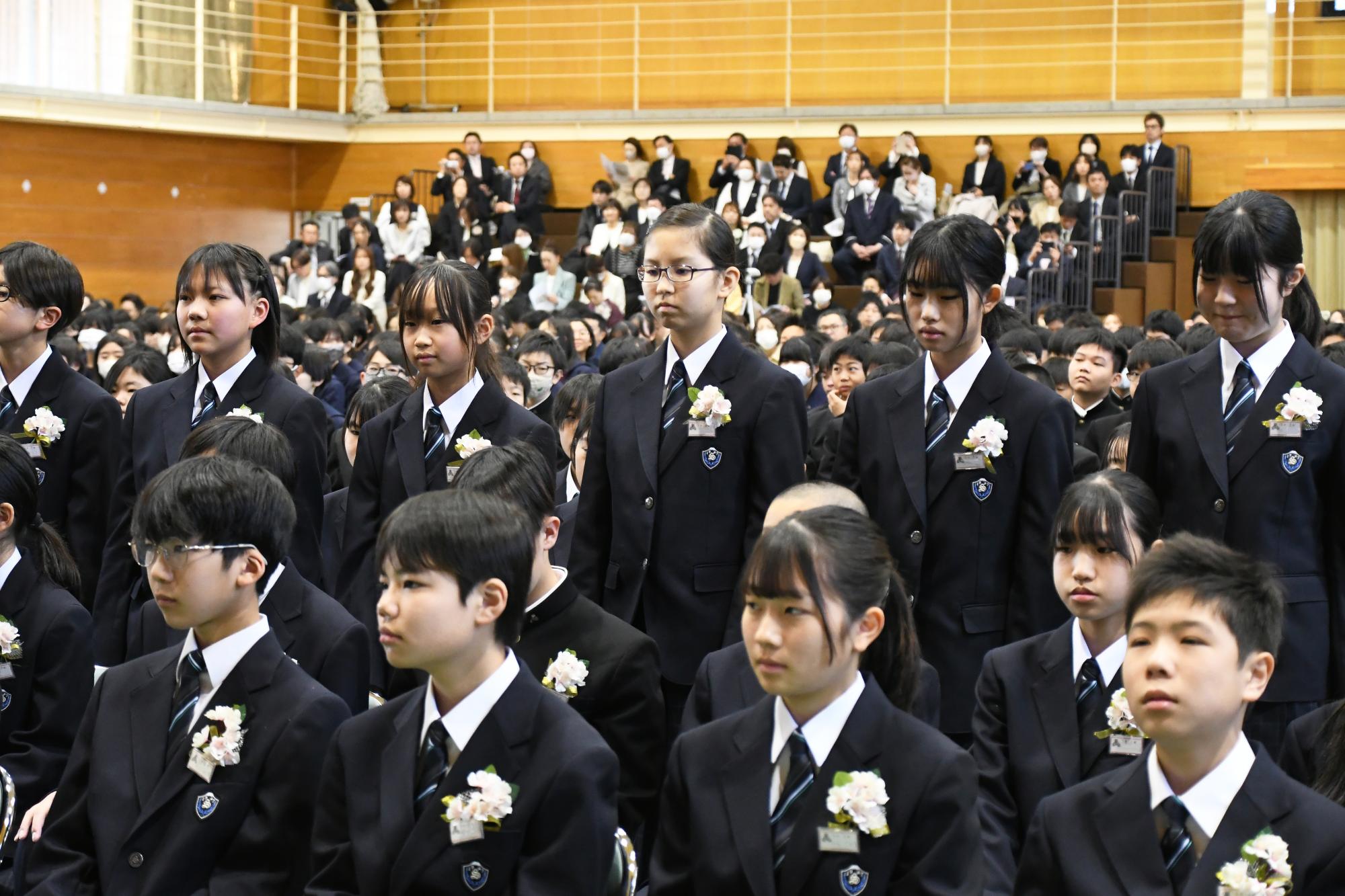 20250408敷島中学校入学式