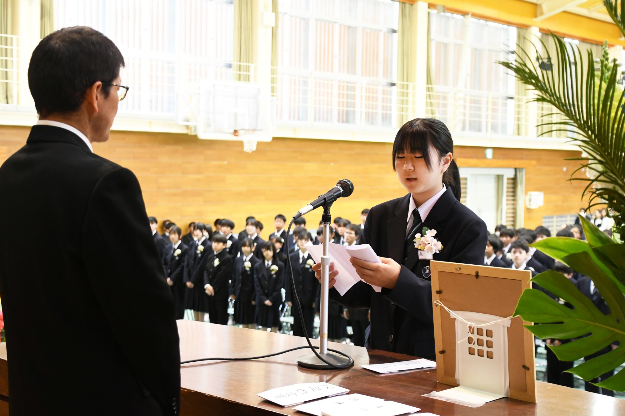 20250408敷島中学校入学式
