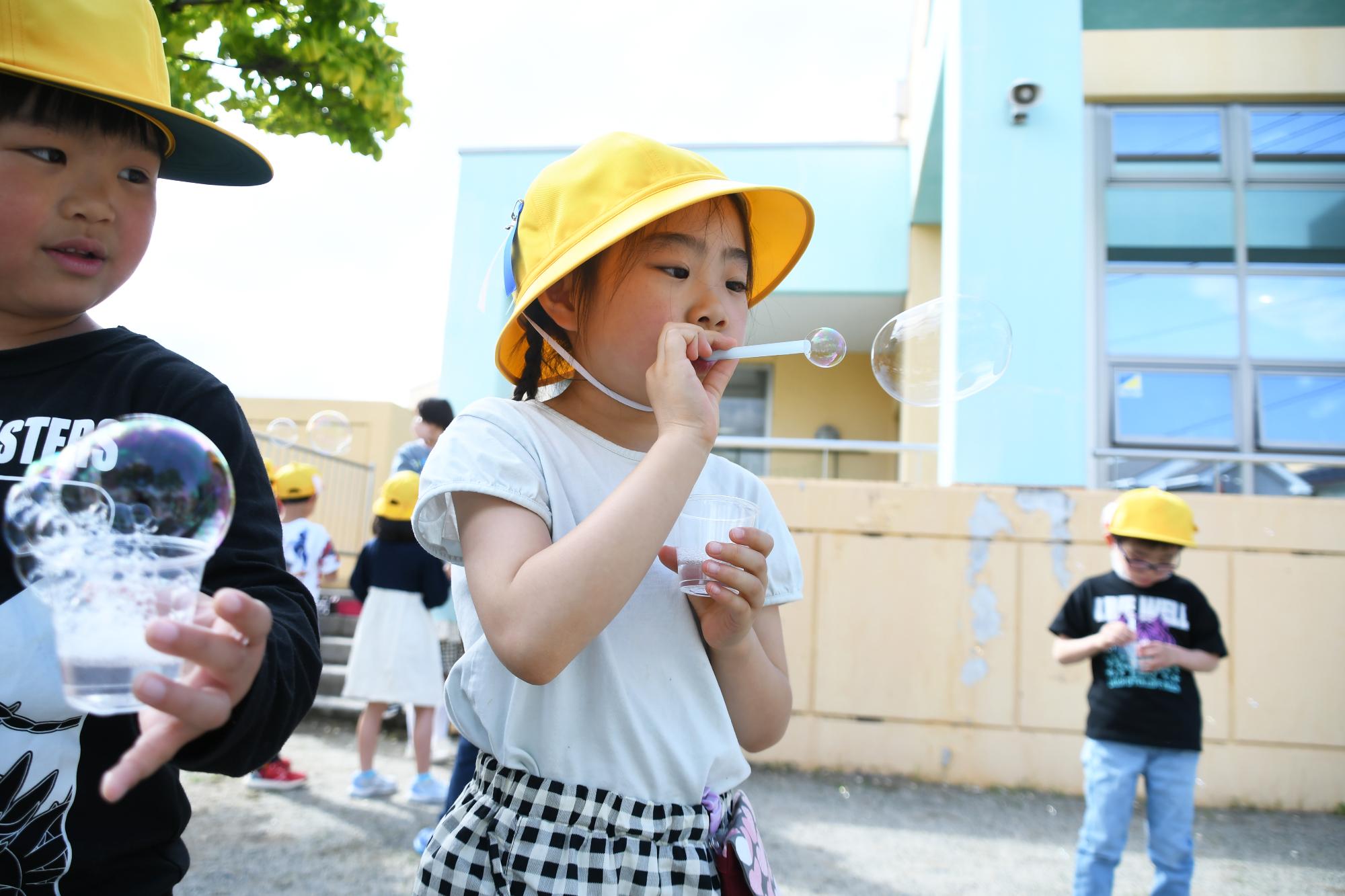 20250507しゃぼん玉遊び