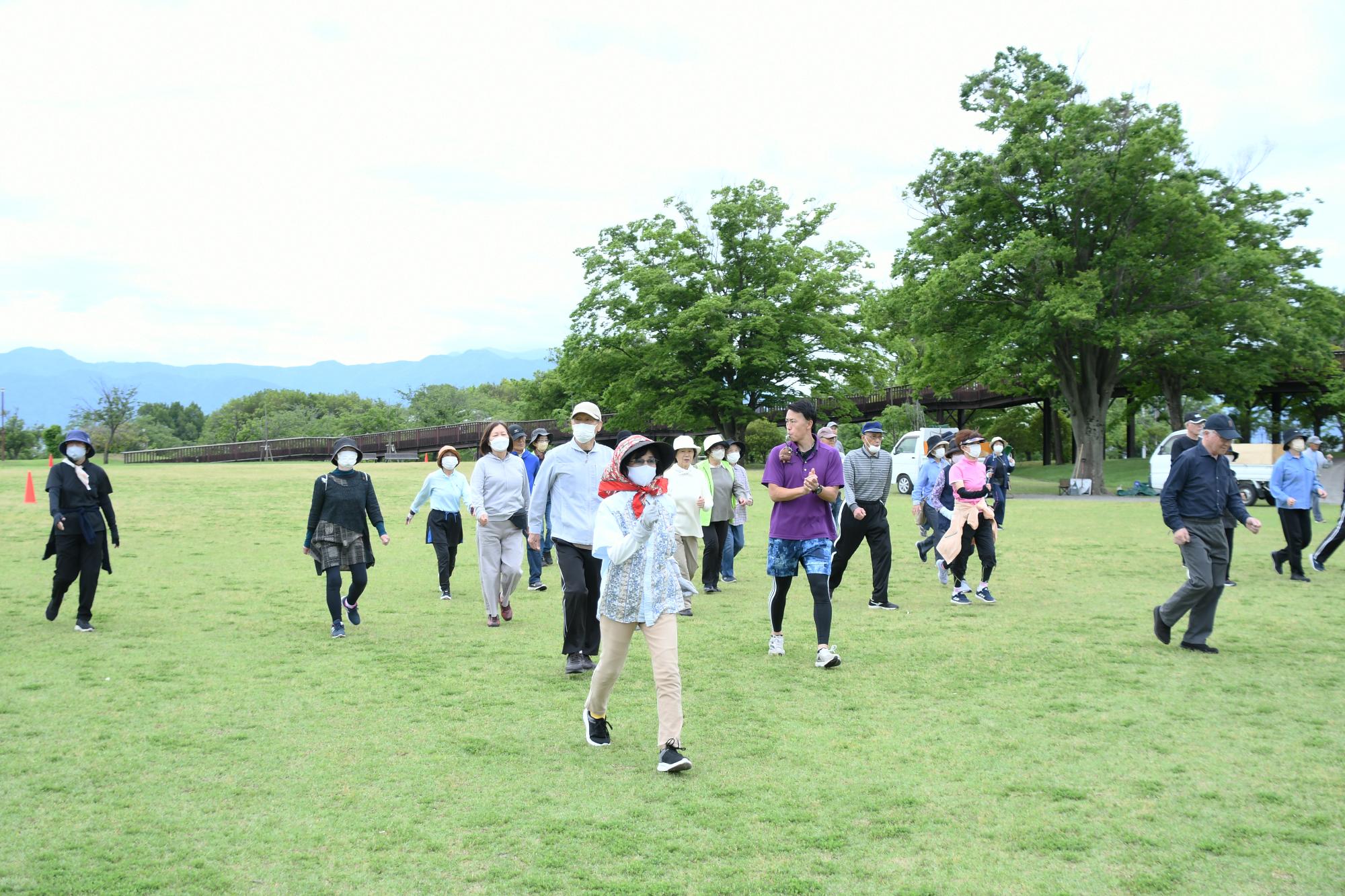 20250526高齢者歩け歩け大会
