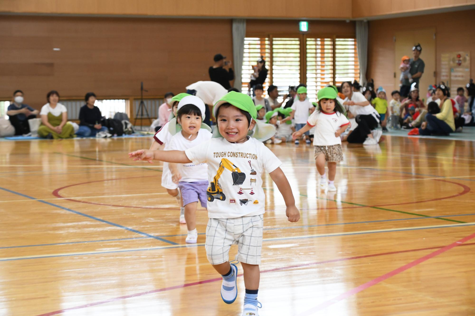 20251003双葉西保育園未満児運動会