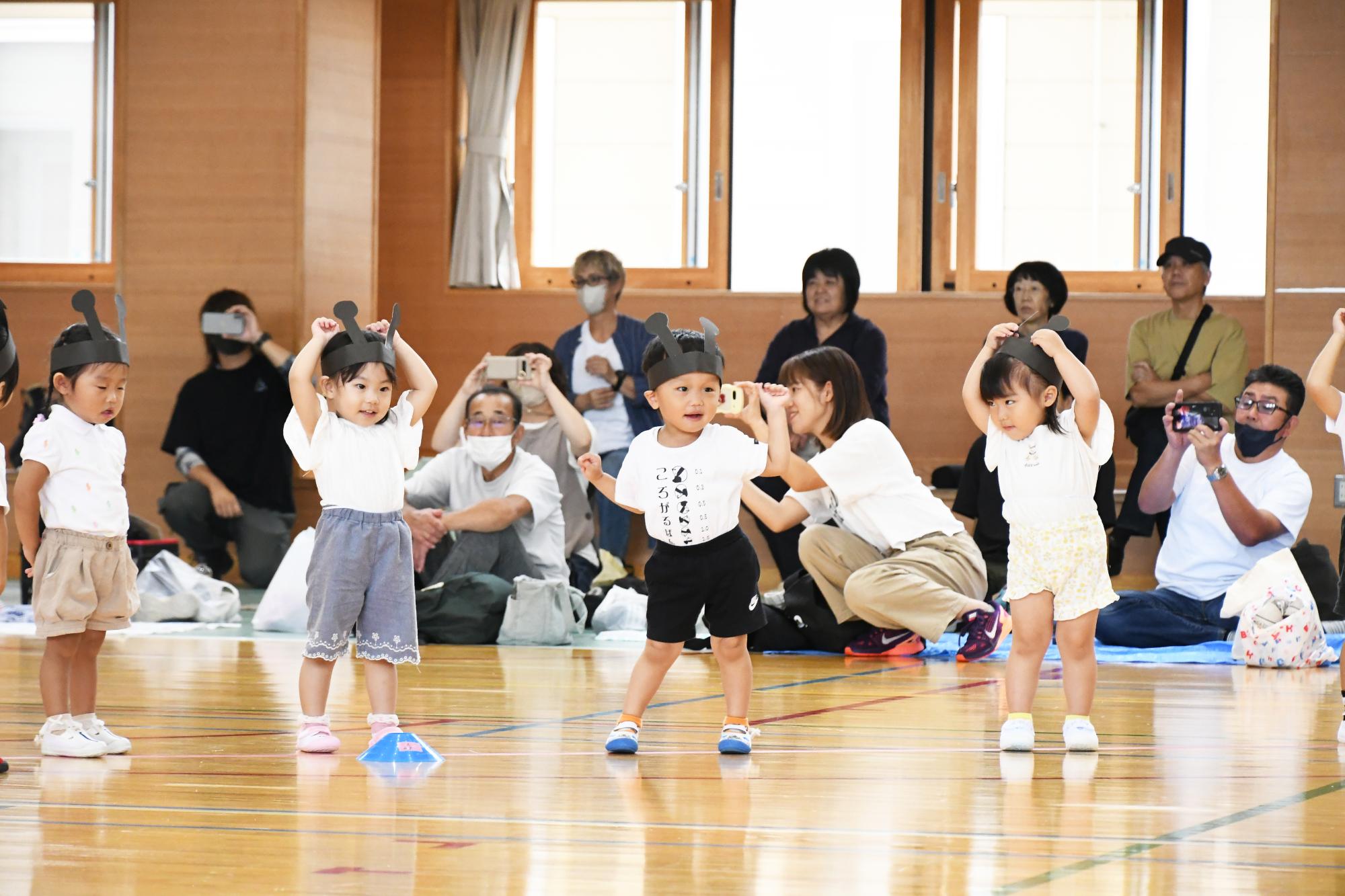 20251003双葉西保育園未満児運動会
