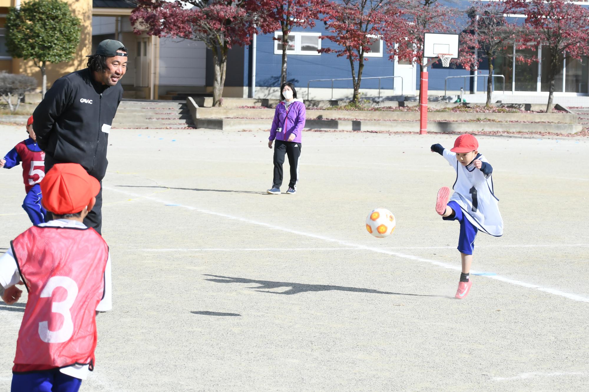 20251118敷島南小学校子どもの運動推進事業