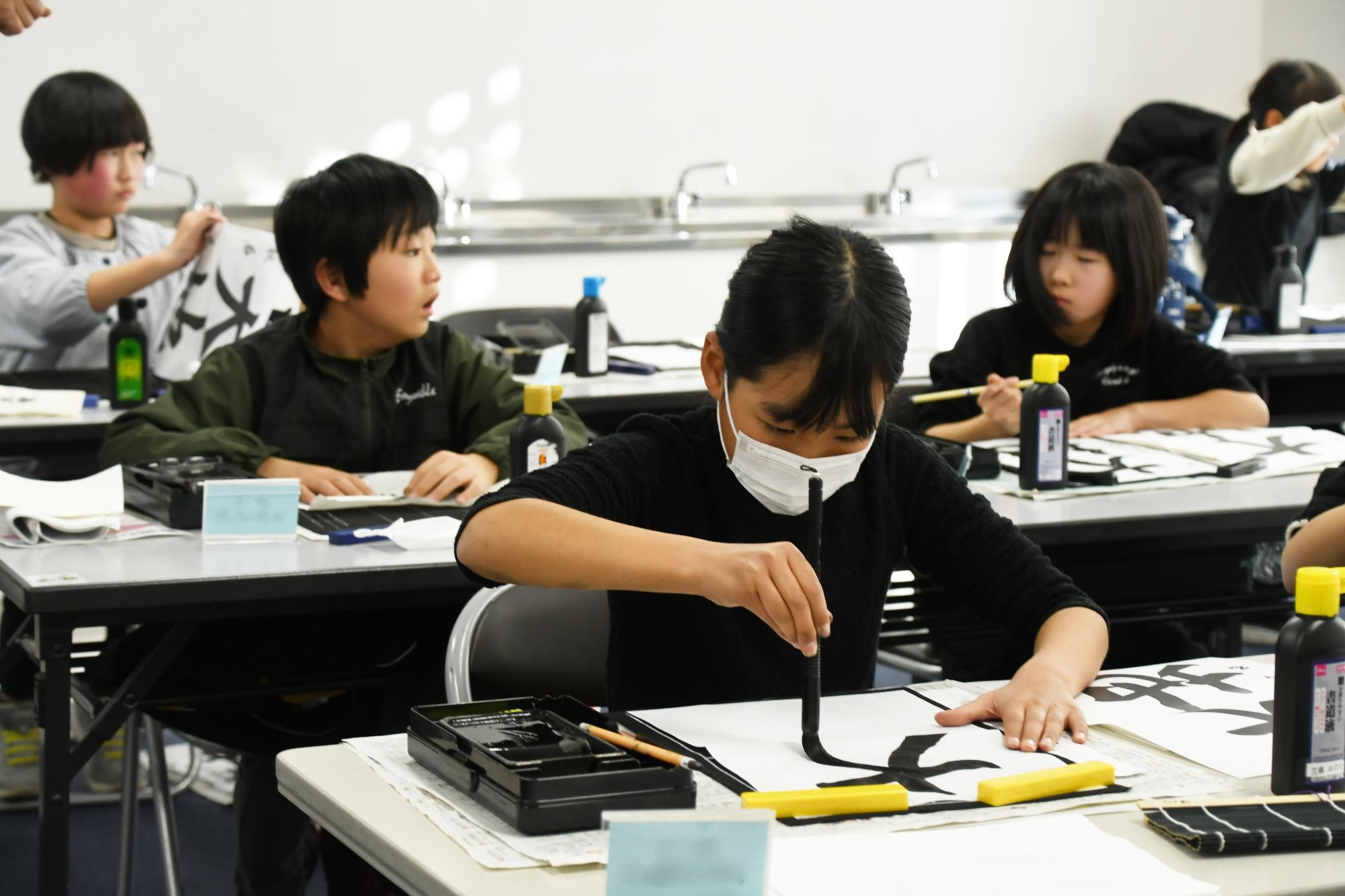 20260107竜王北部公民館子ども書き初め教室