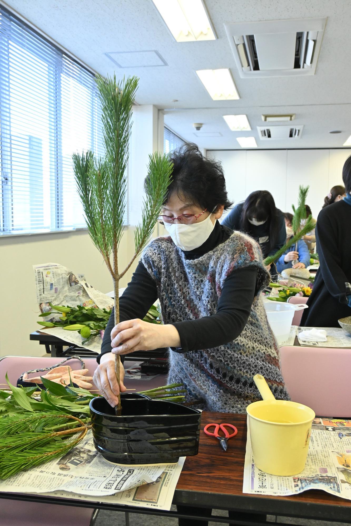 新年を彩る華道教室