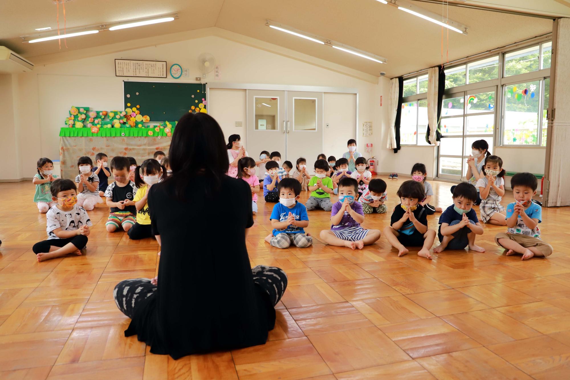 双葉西保育園キッズ・ヨガ