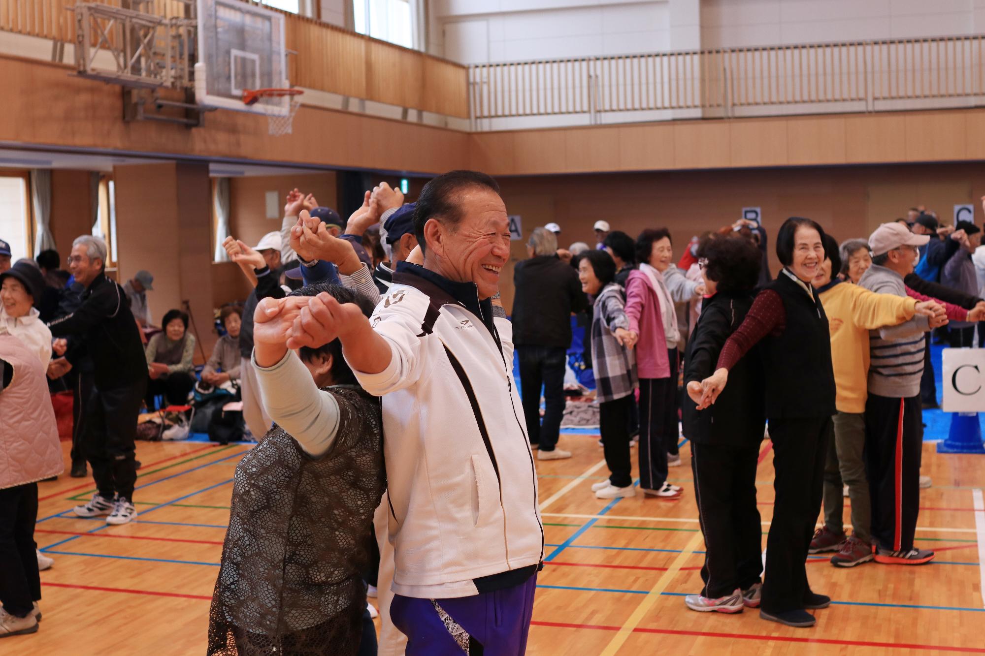 甲斐市高齢者運動会