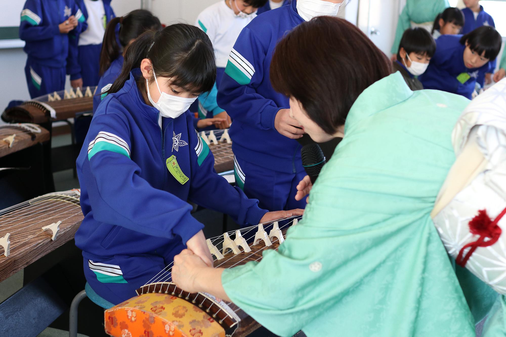 竜王北小学校和楽器かんしょう会