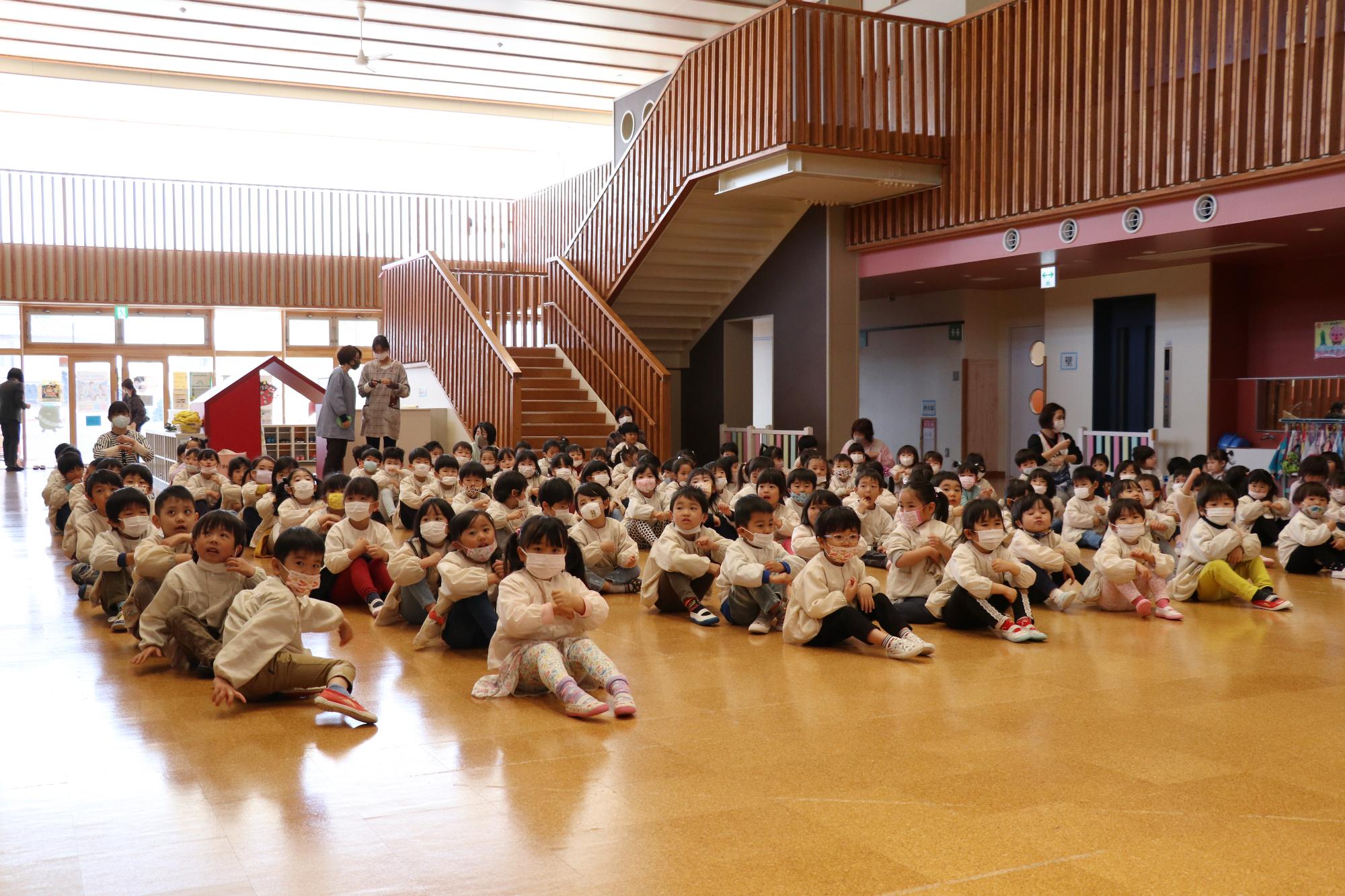 敷島保育園ひなまつり集会