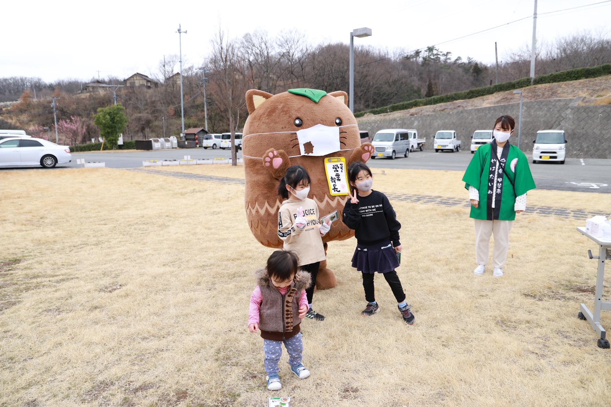 親子ふれ愛寄せ植え教室