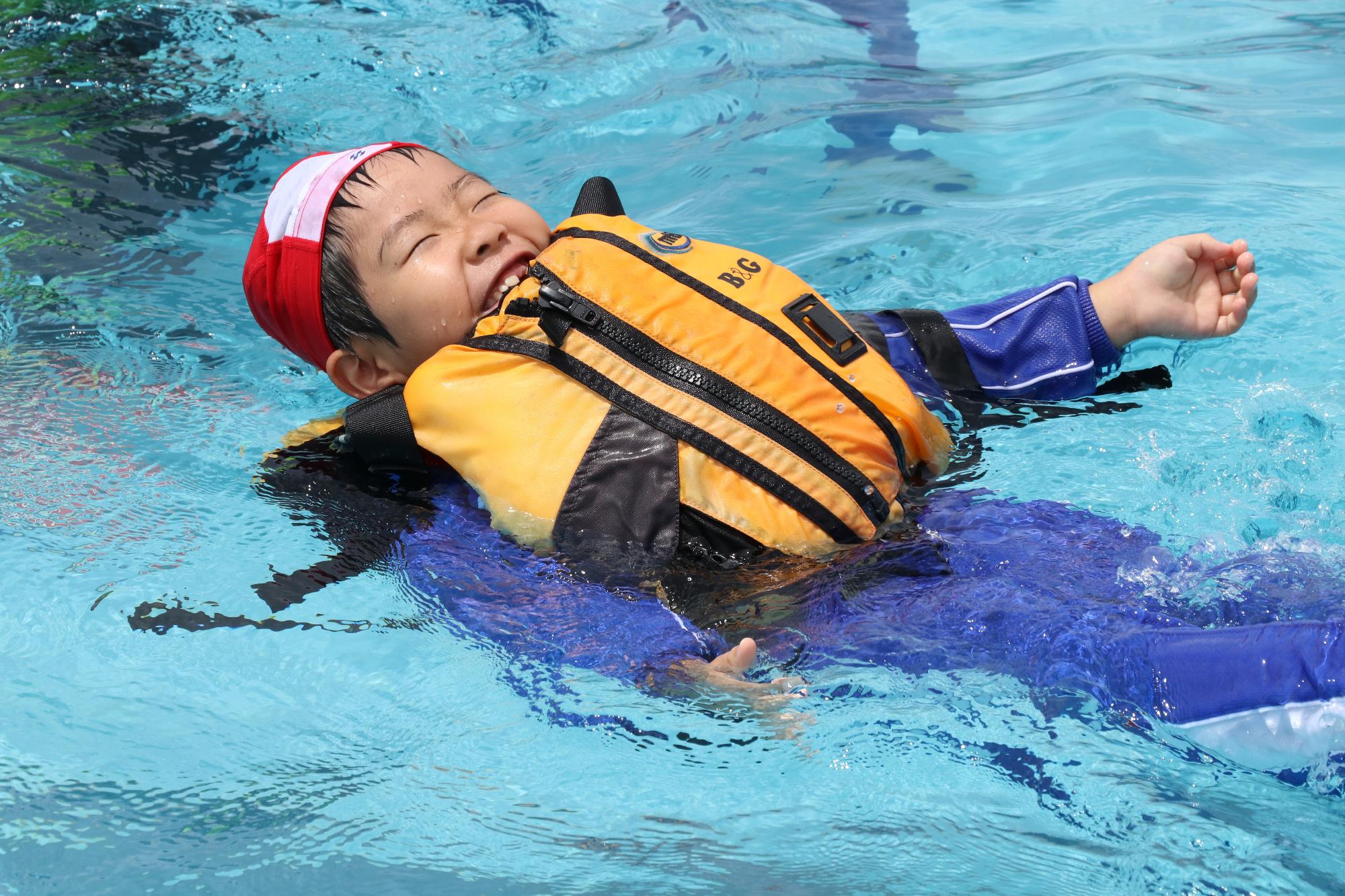 竜王西小学校 着衣水泳教室