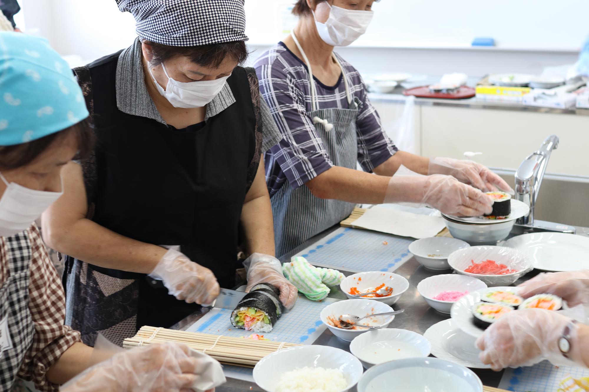 季節の飾り巻き寿司作り講座