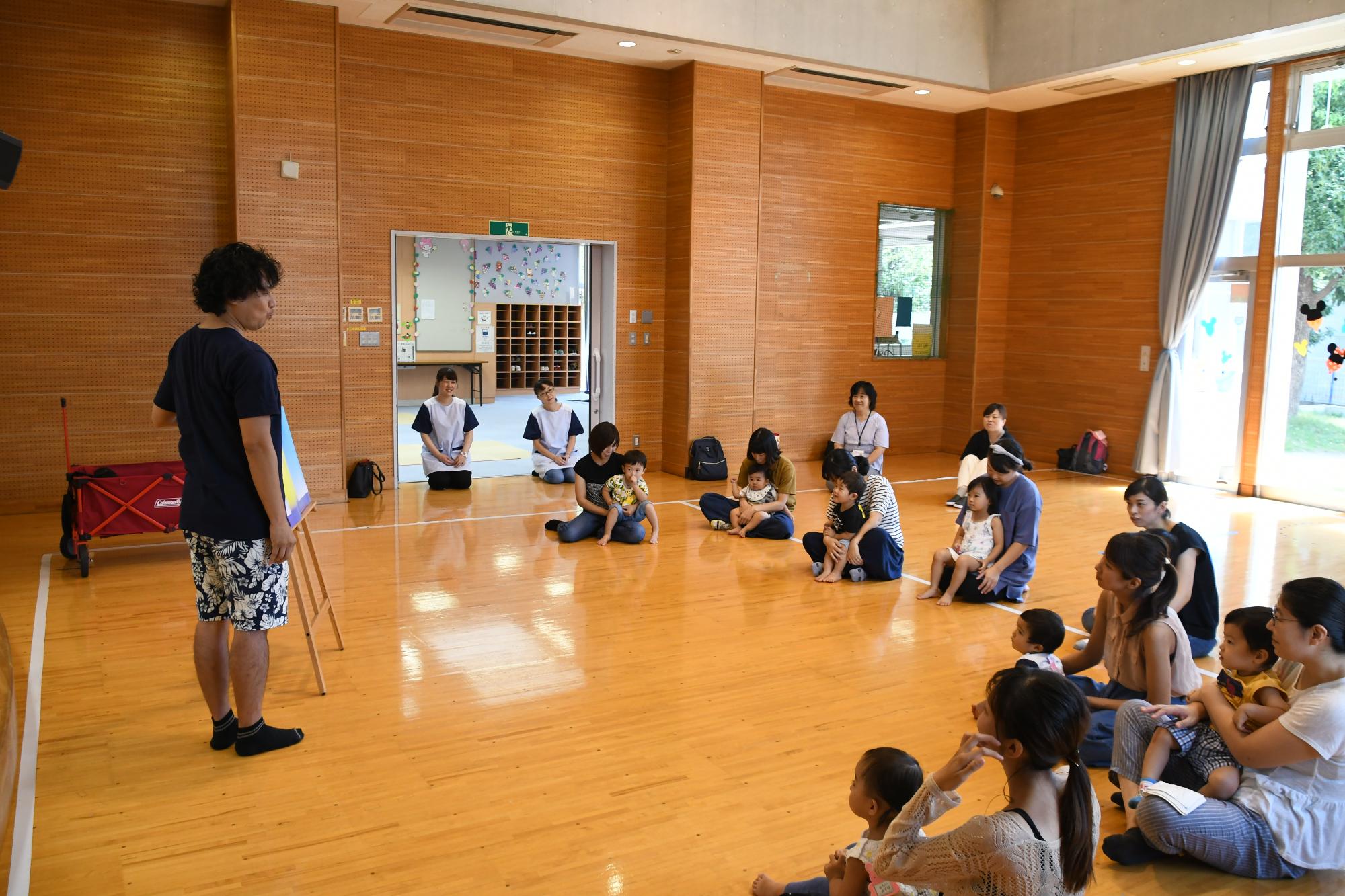 佐藤ドミンゴさんによる読み聞かせ