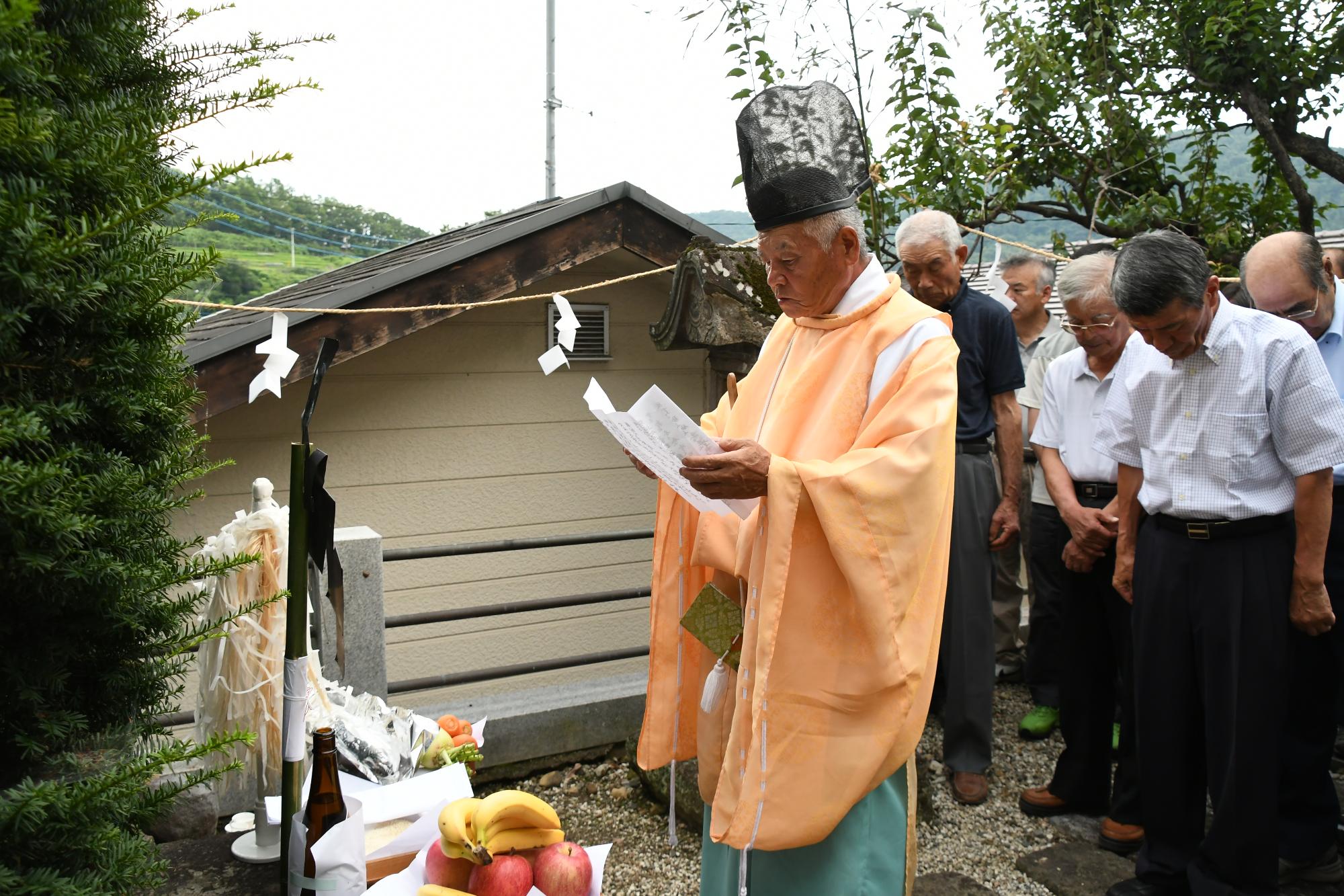 神事の様子