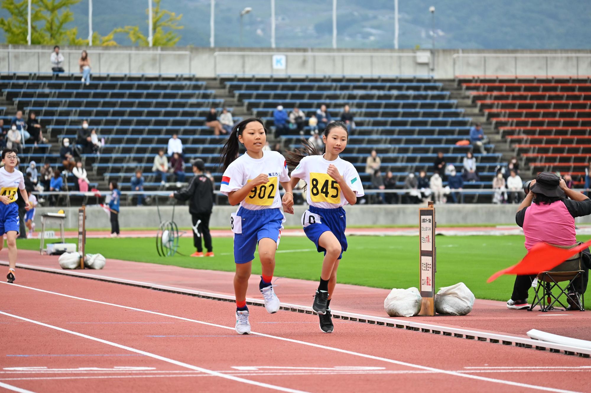 小学校陸上記録会2691
