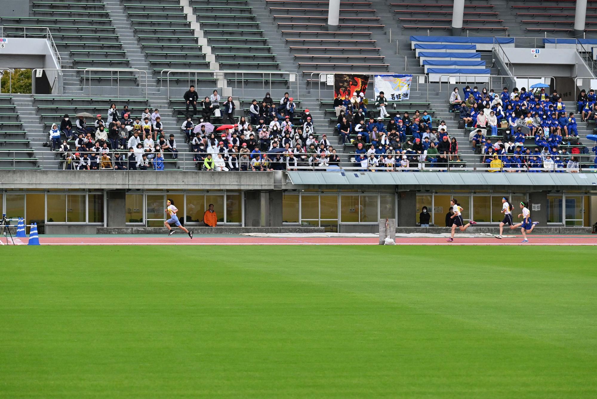 小学校陸上記録会3538